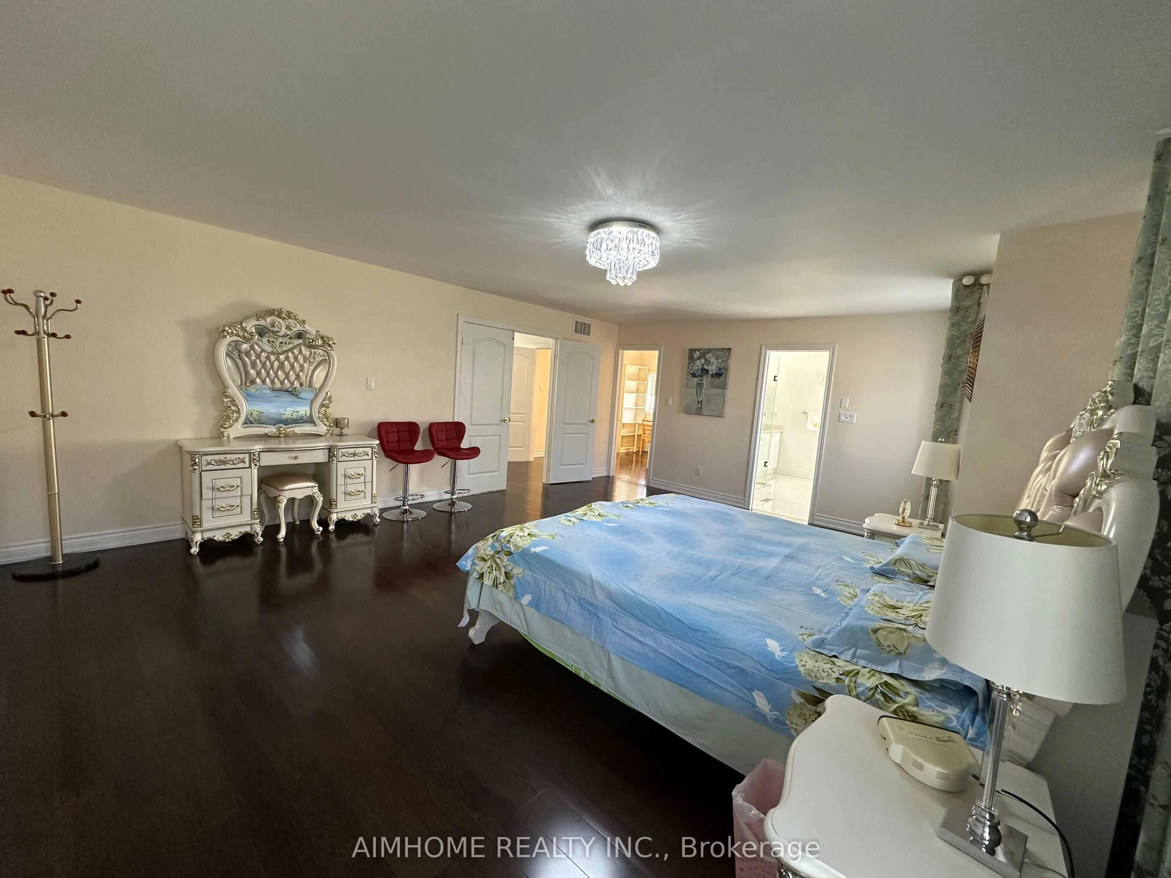 102 Farmstead Road