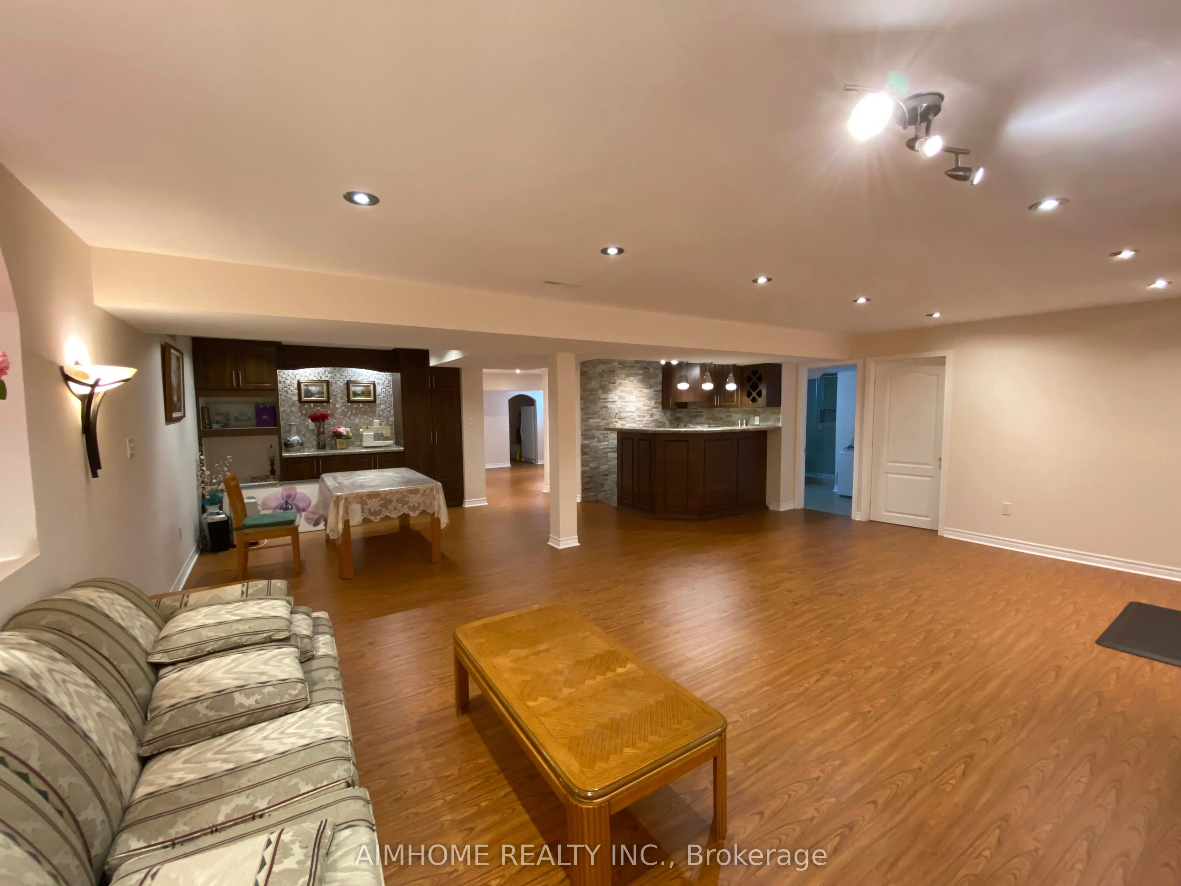 102 Farmstead Road