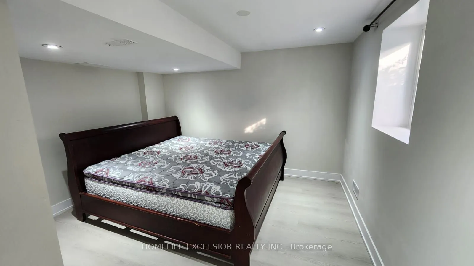 31 Baintree Street #(Basement)