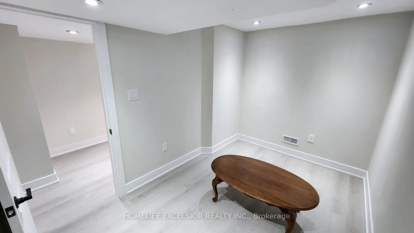 31 Baintree Street #(Basement)