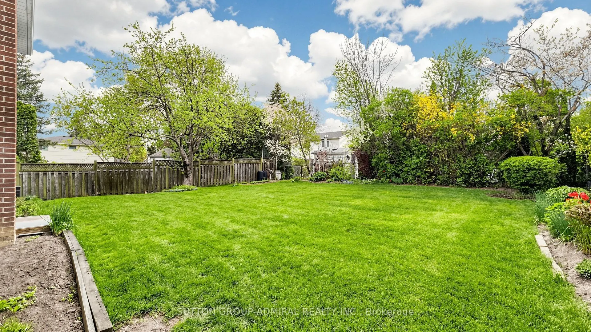 6 Shady Lane Crescent