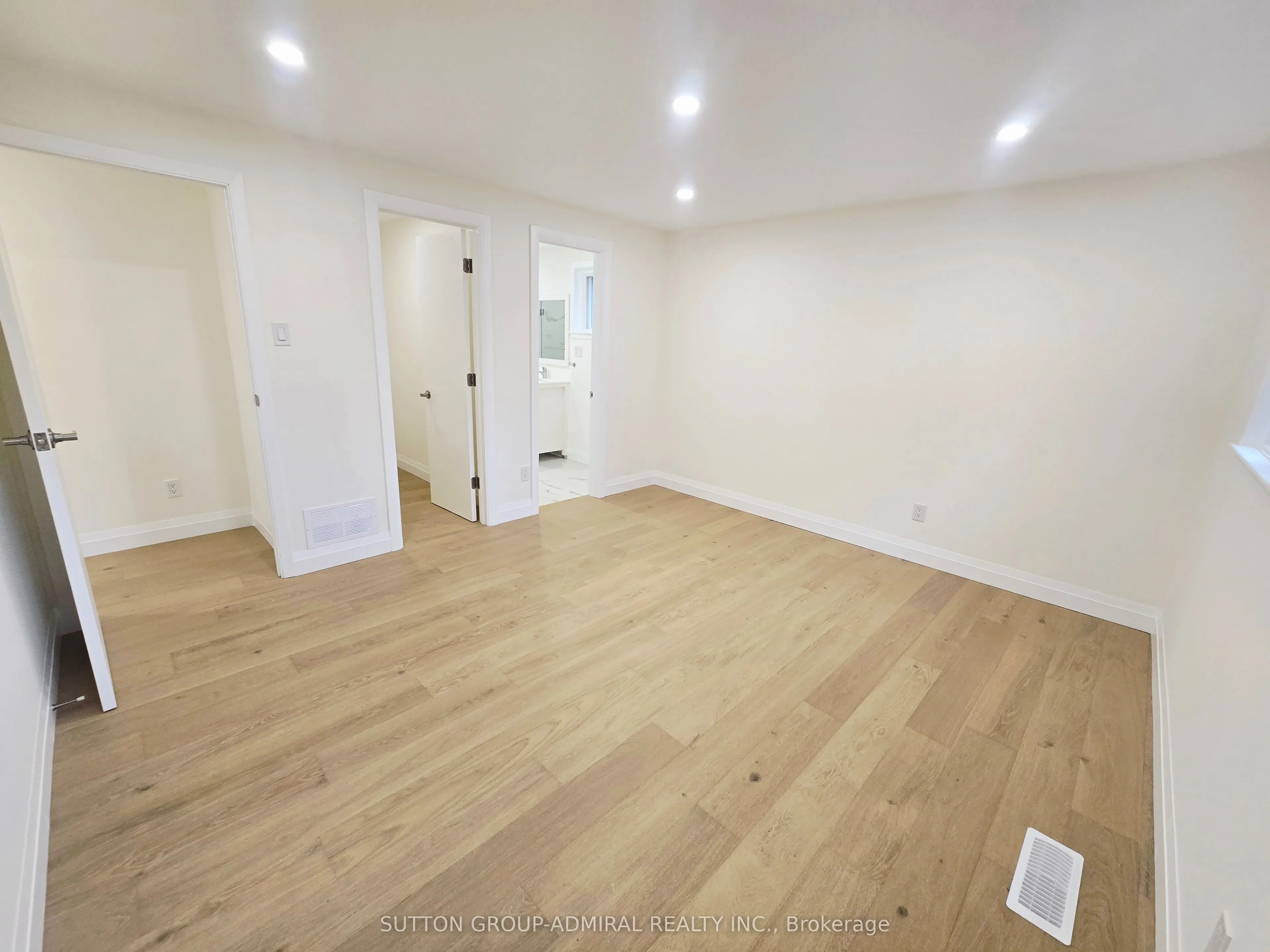 6 Shady Lane Crescent
