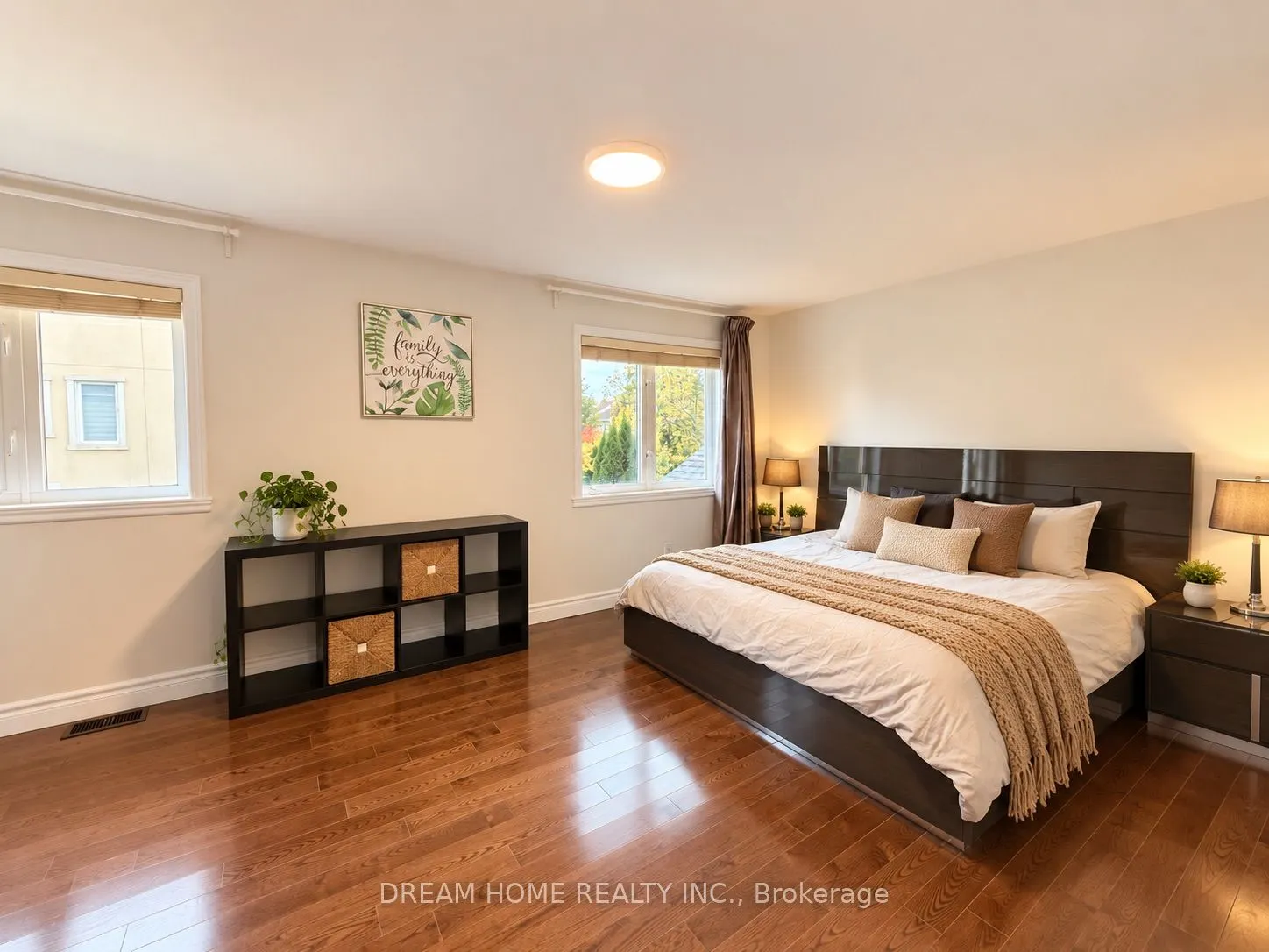 19 Rustic Avenue