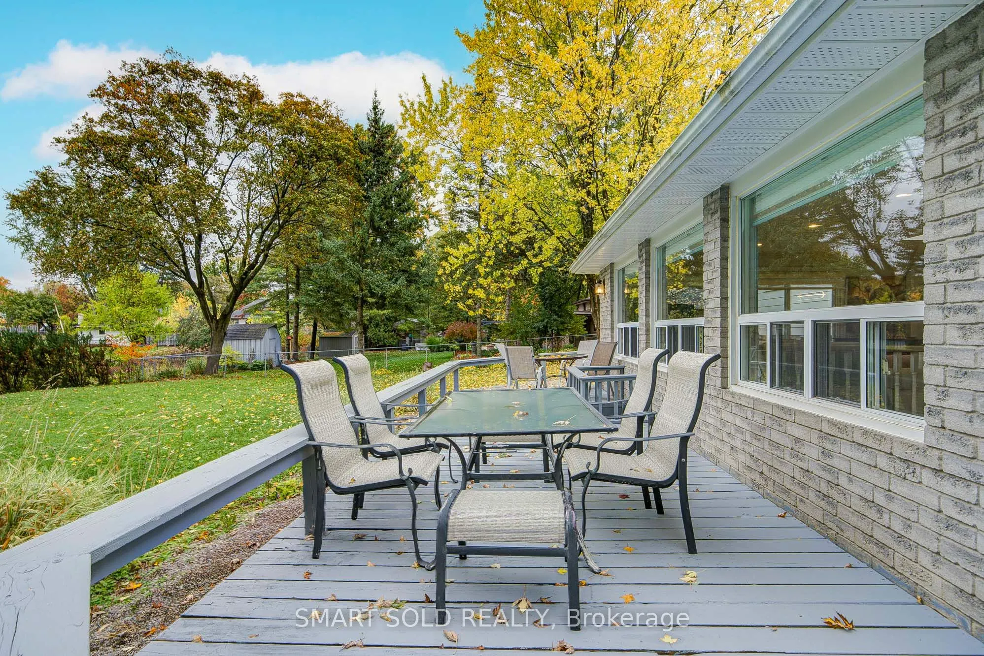 66 Lakeland Crescent