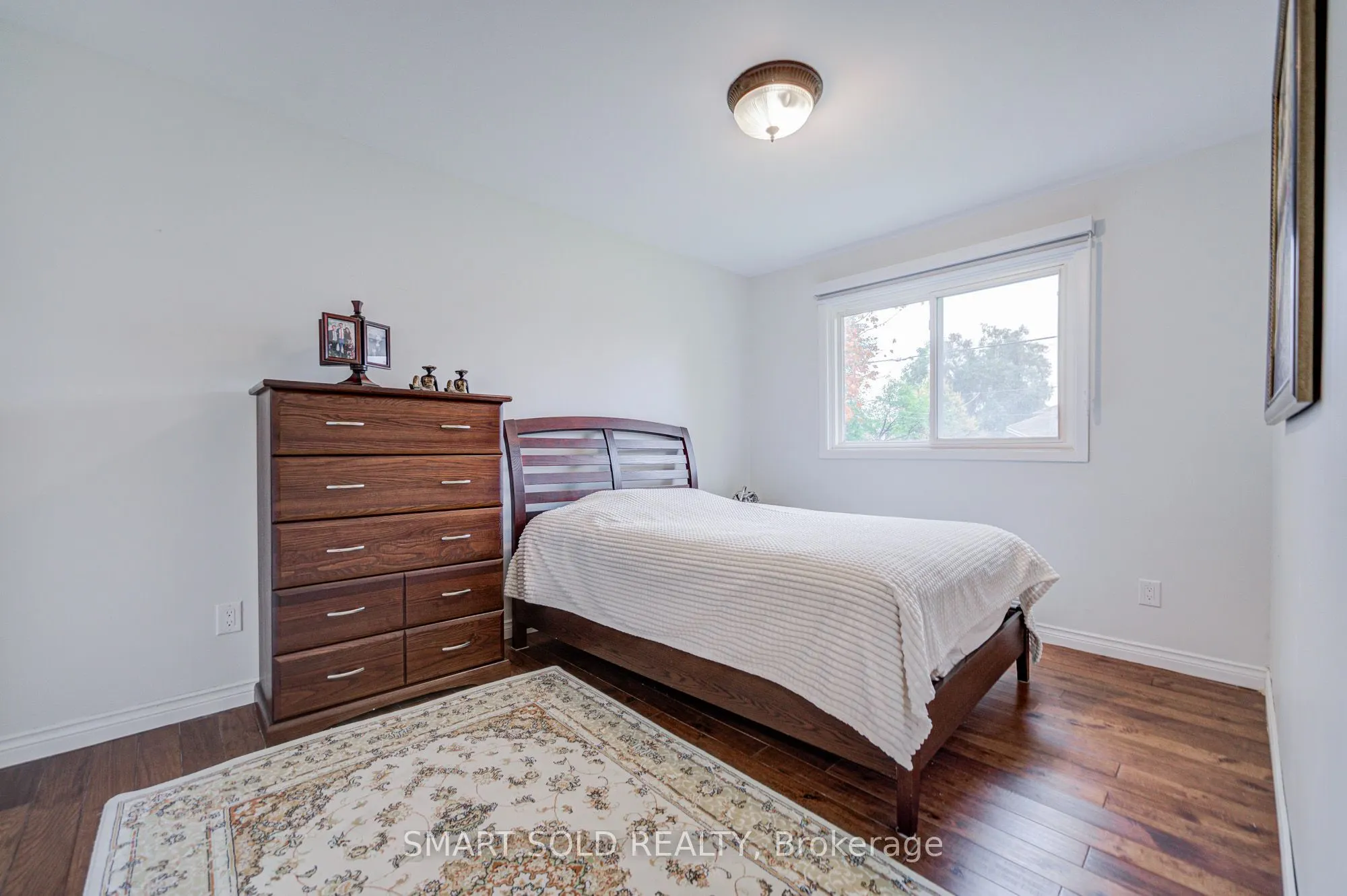 66 Lakeland Crescent