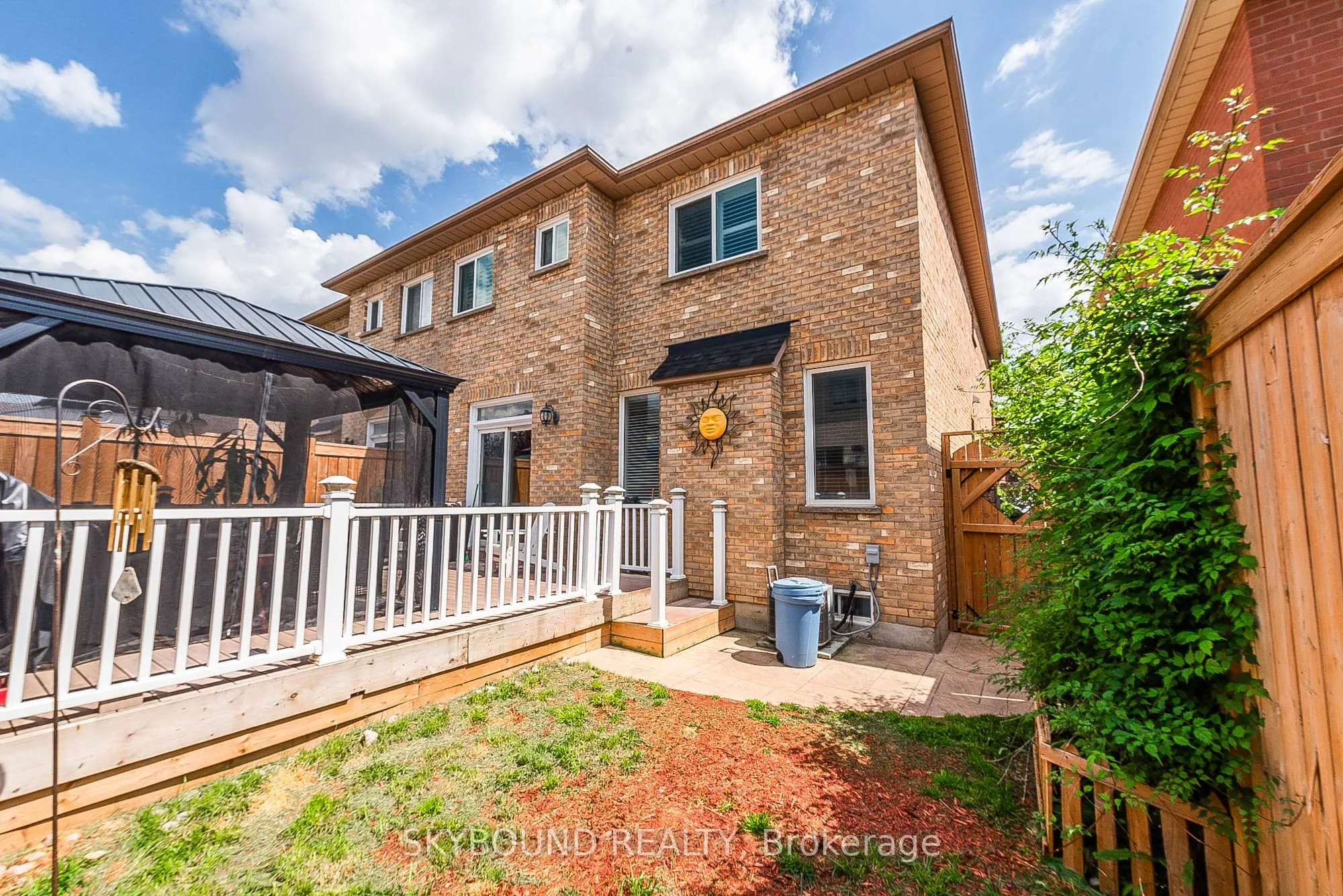 66 Skylark Drive
