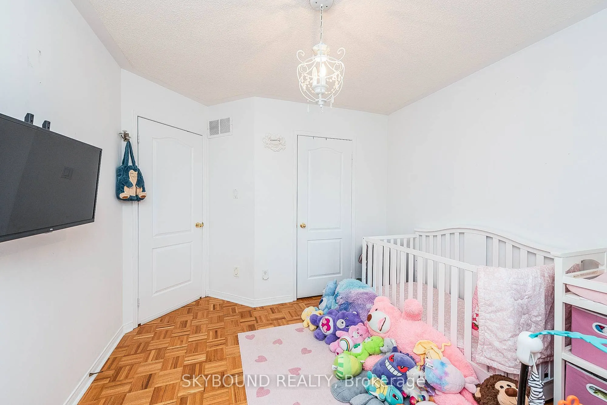 66 Skylark Drive