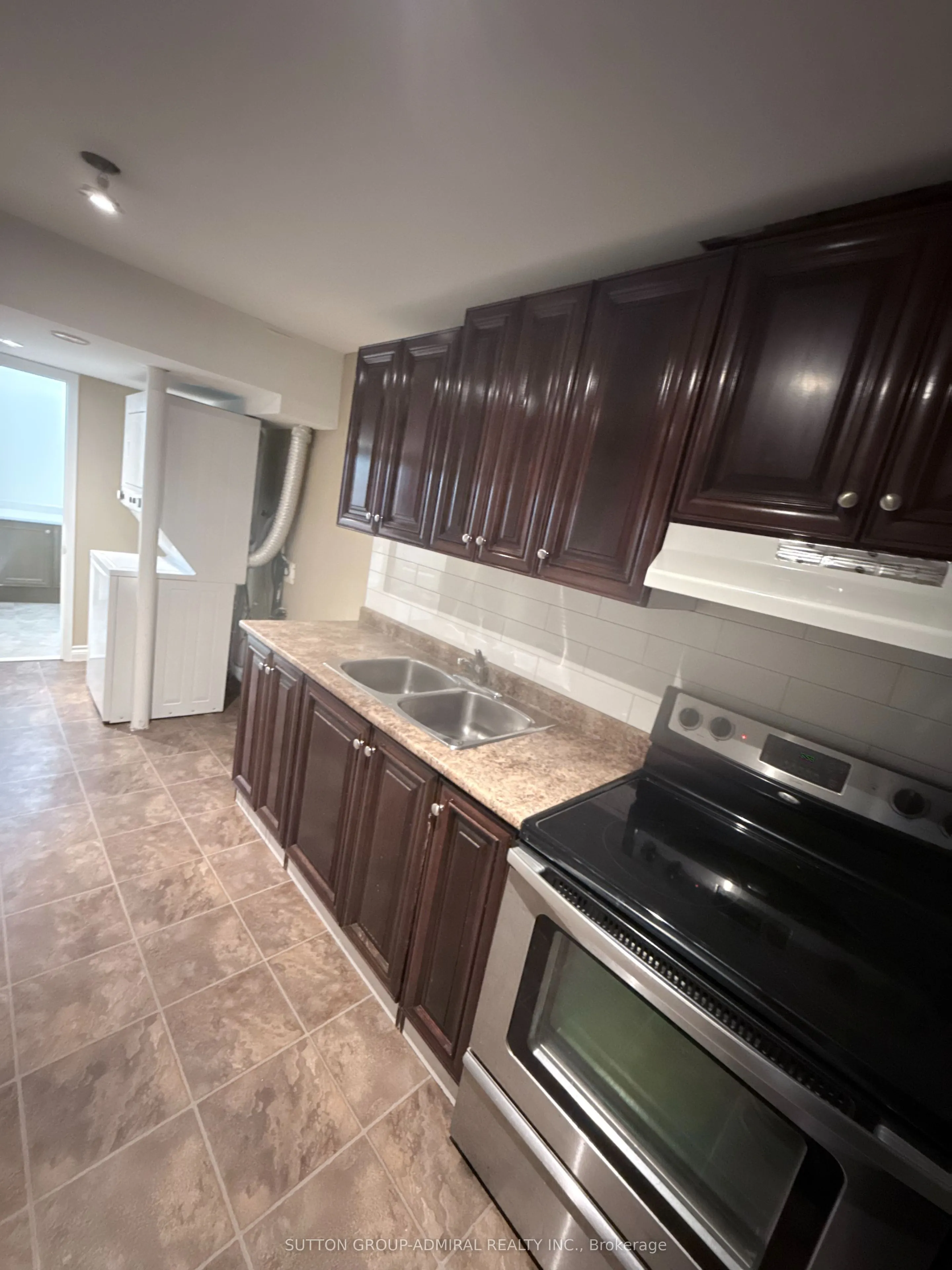 452 Athabasca Drive #Bsmt