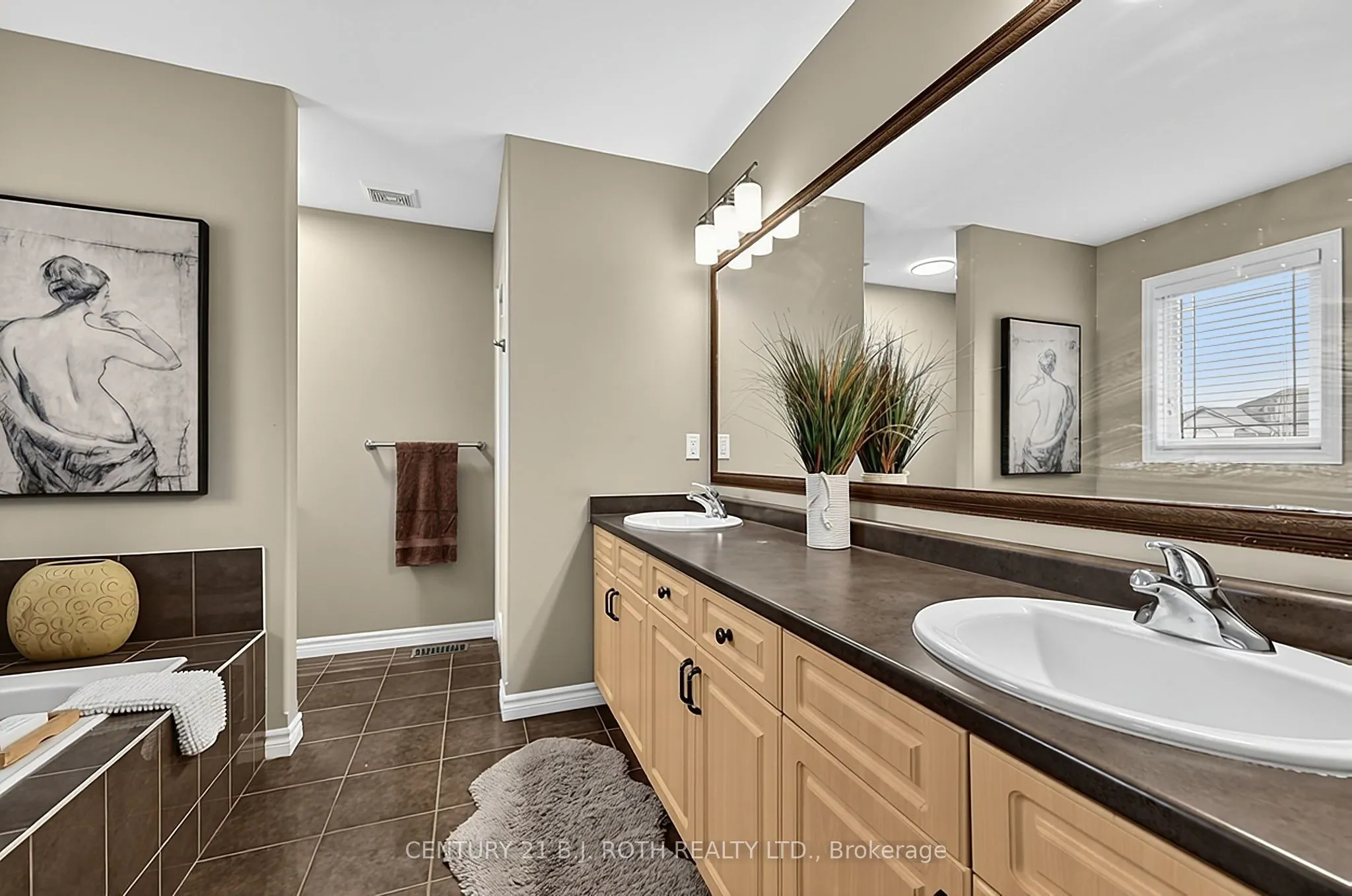 118 Mike Hart Drive