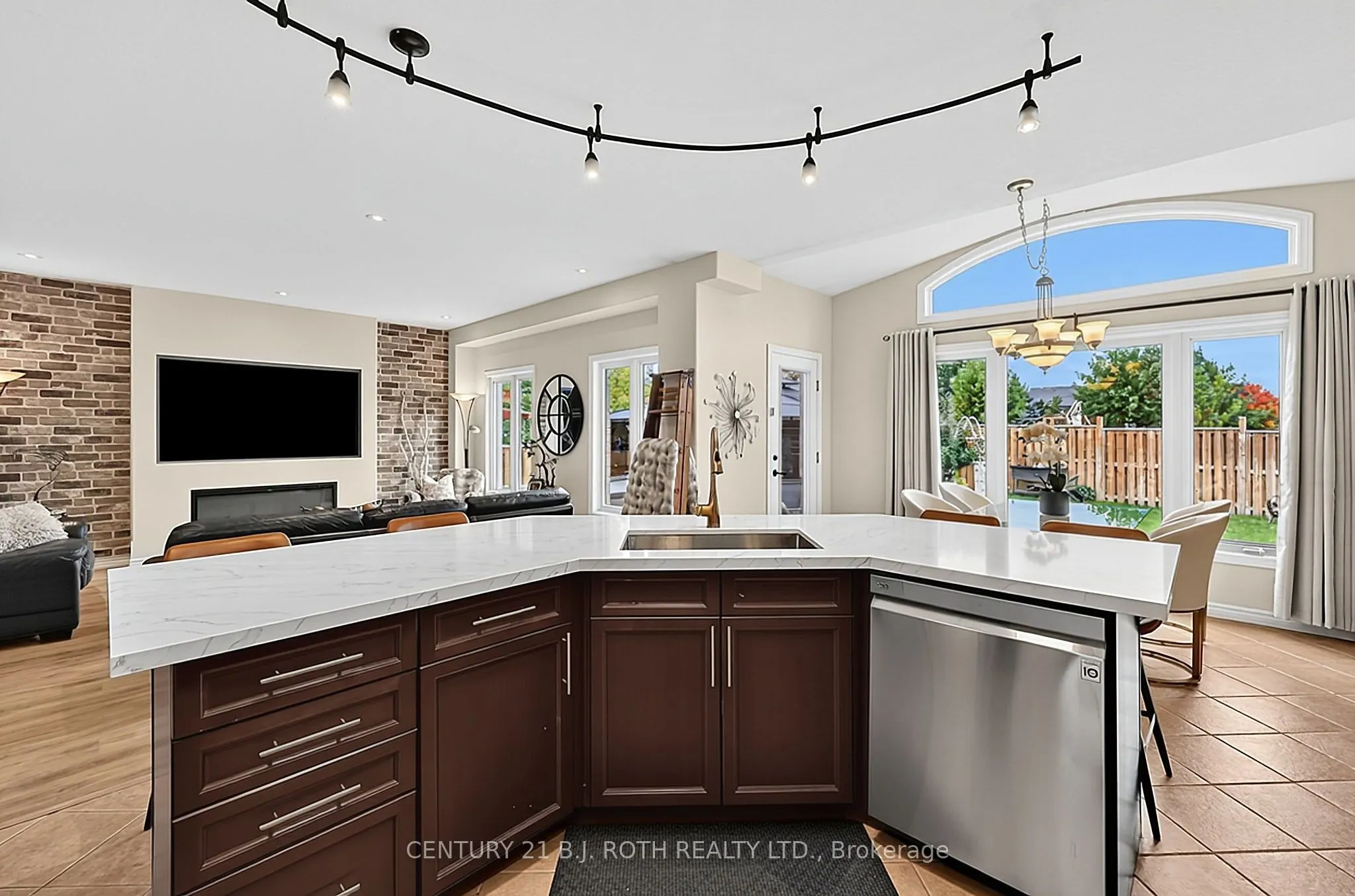118 Mike Hart Drive