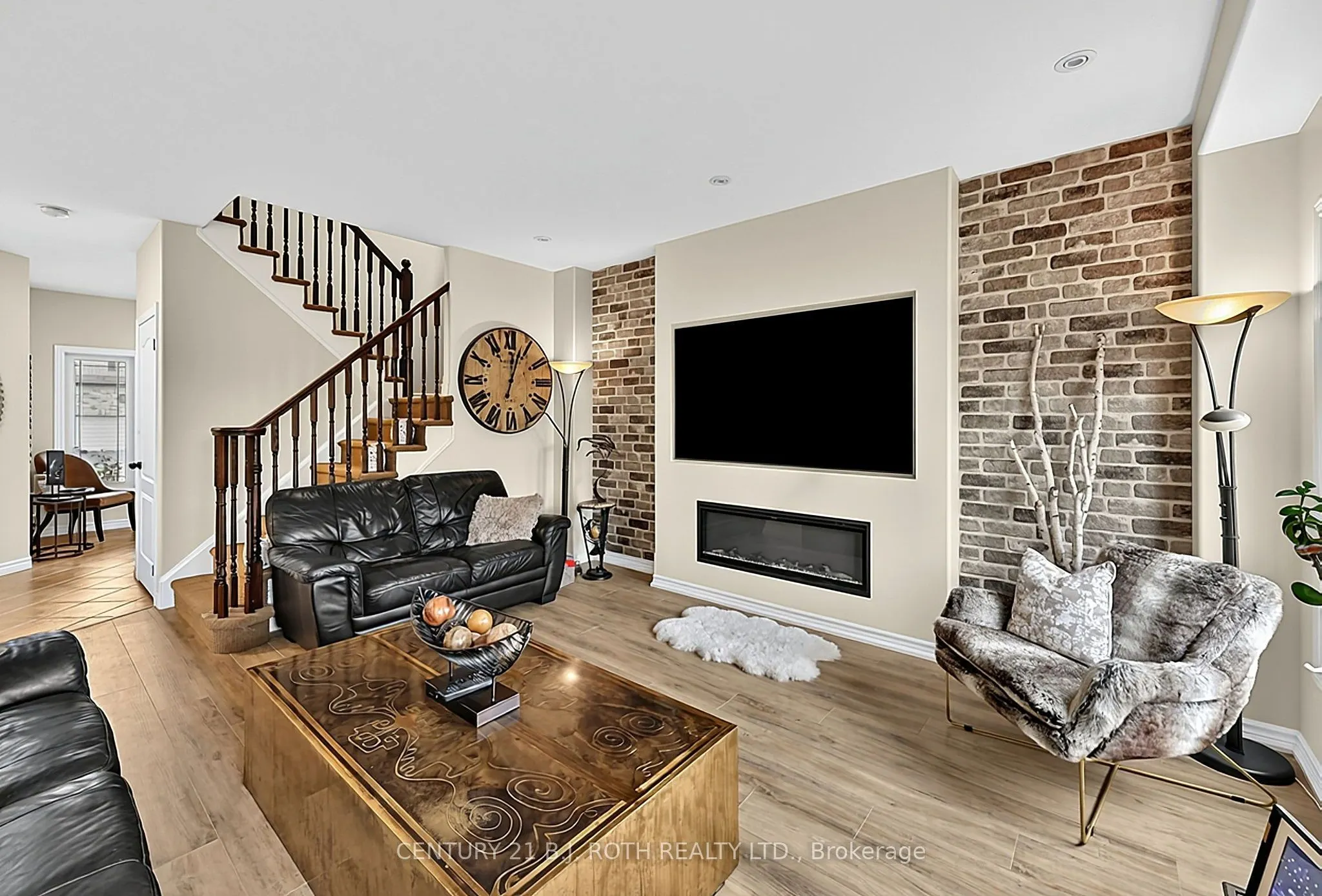 118 Mike Hart Drive
