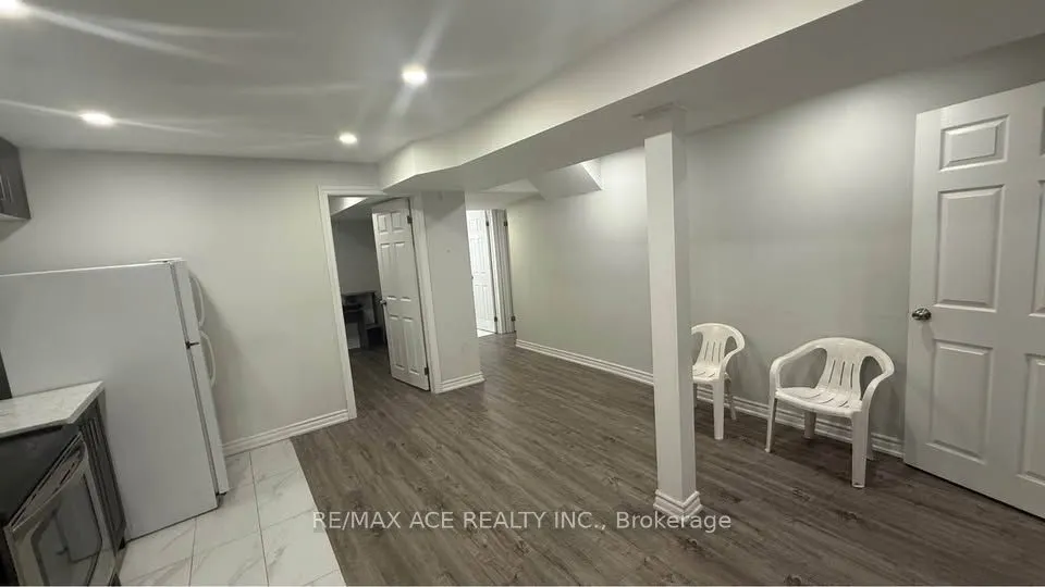 54 Bethany Street #BSMT