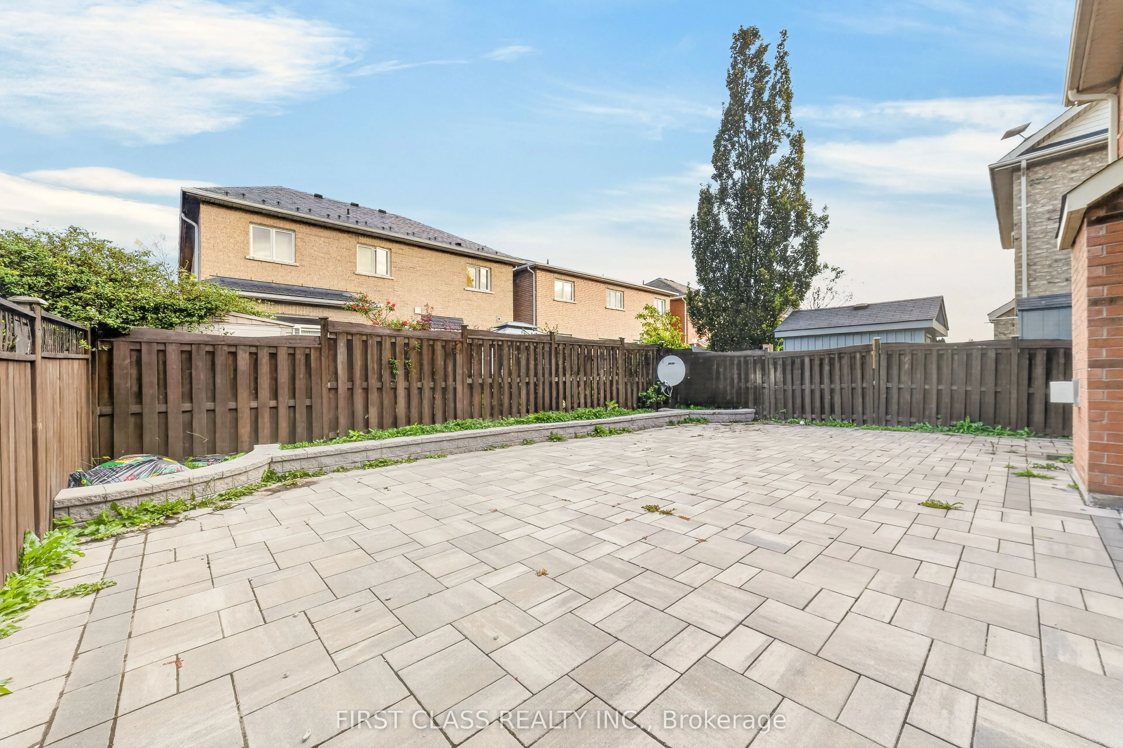 4 Hawkweed Manor