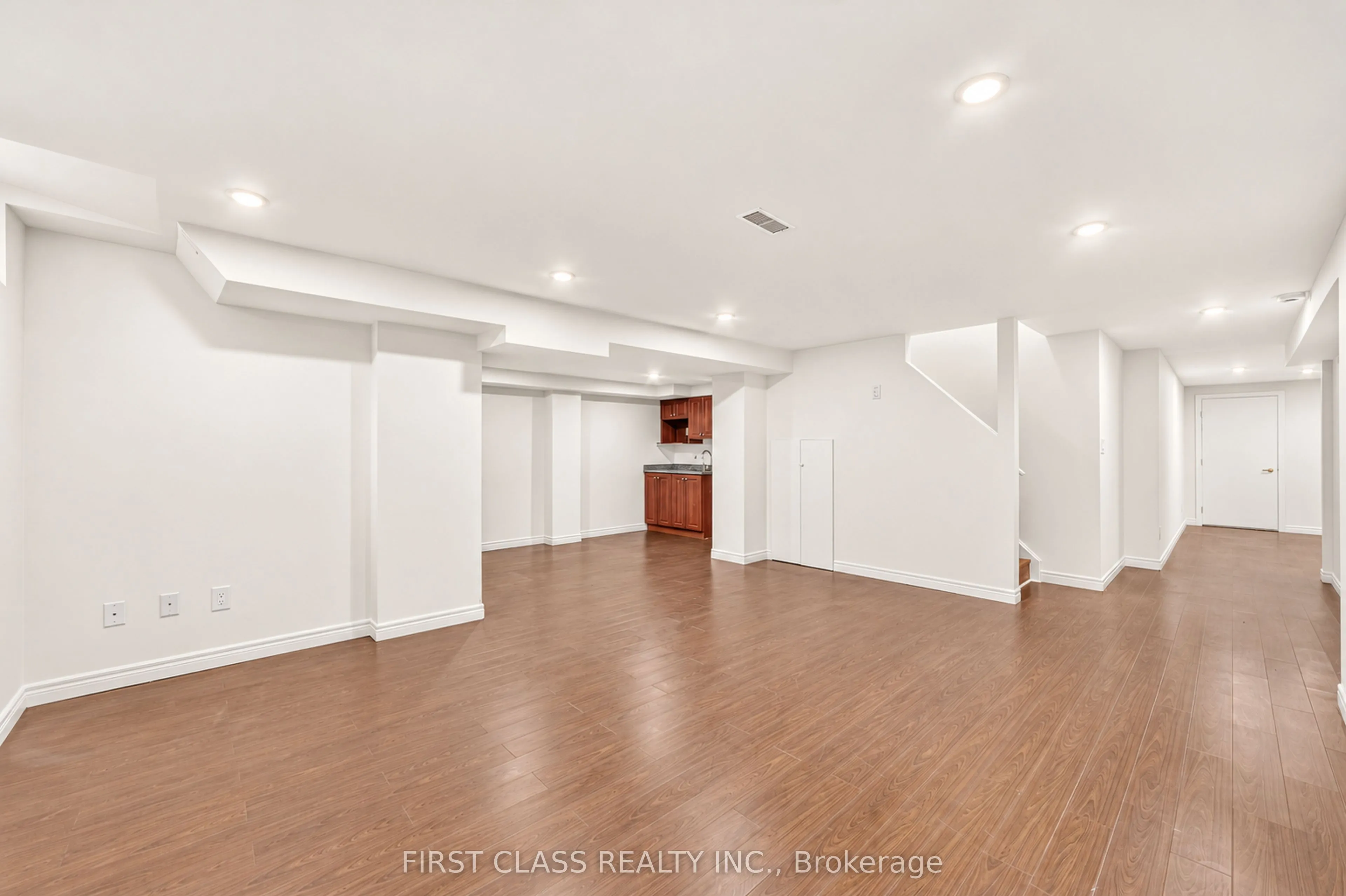4 Hawkweed Manor