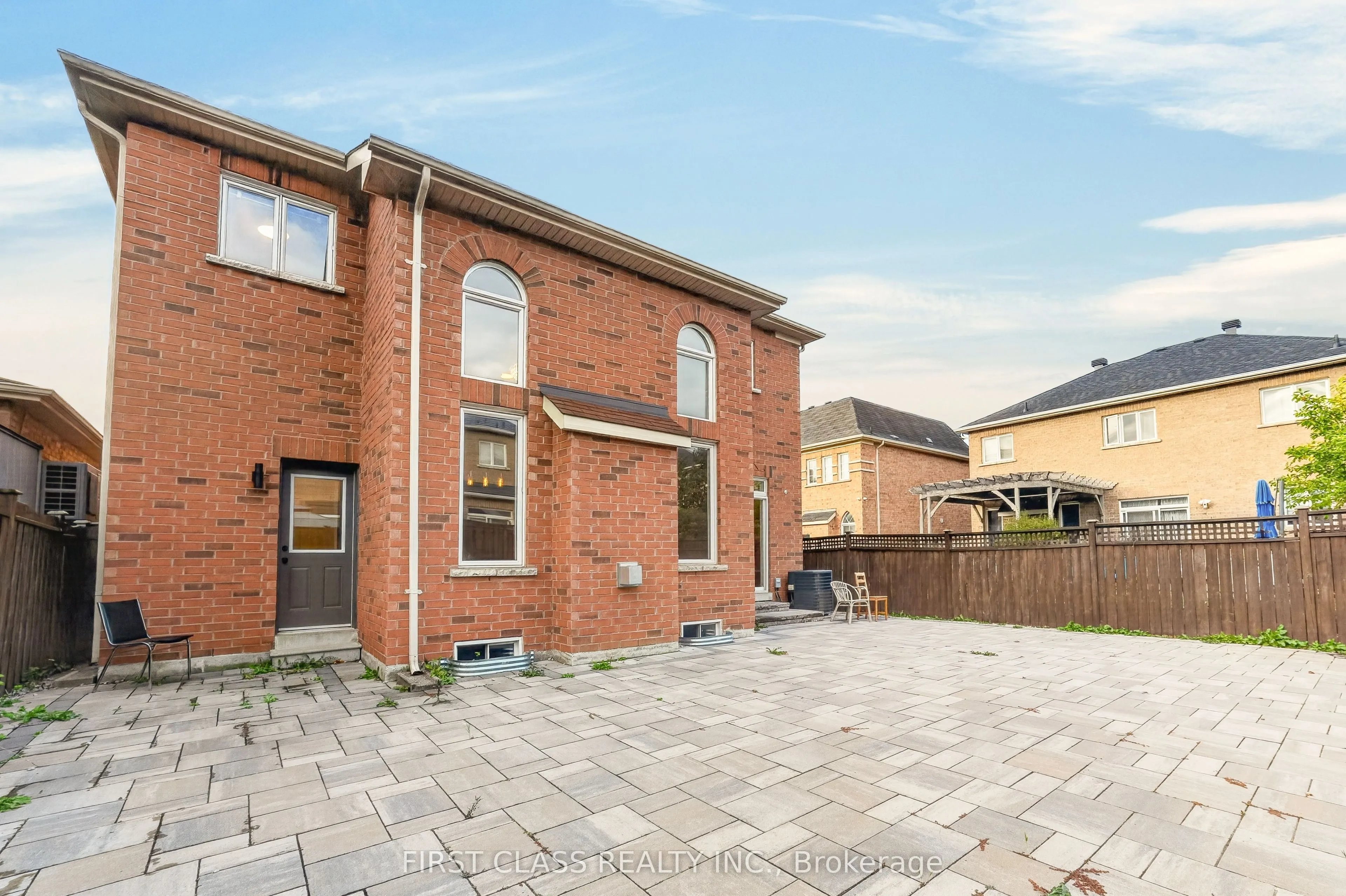 4 Hawkweed Manor