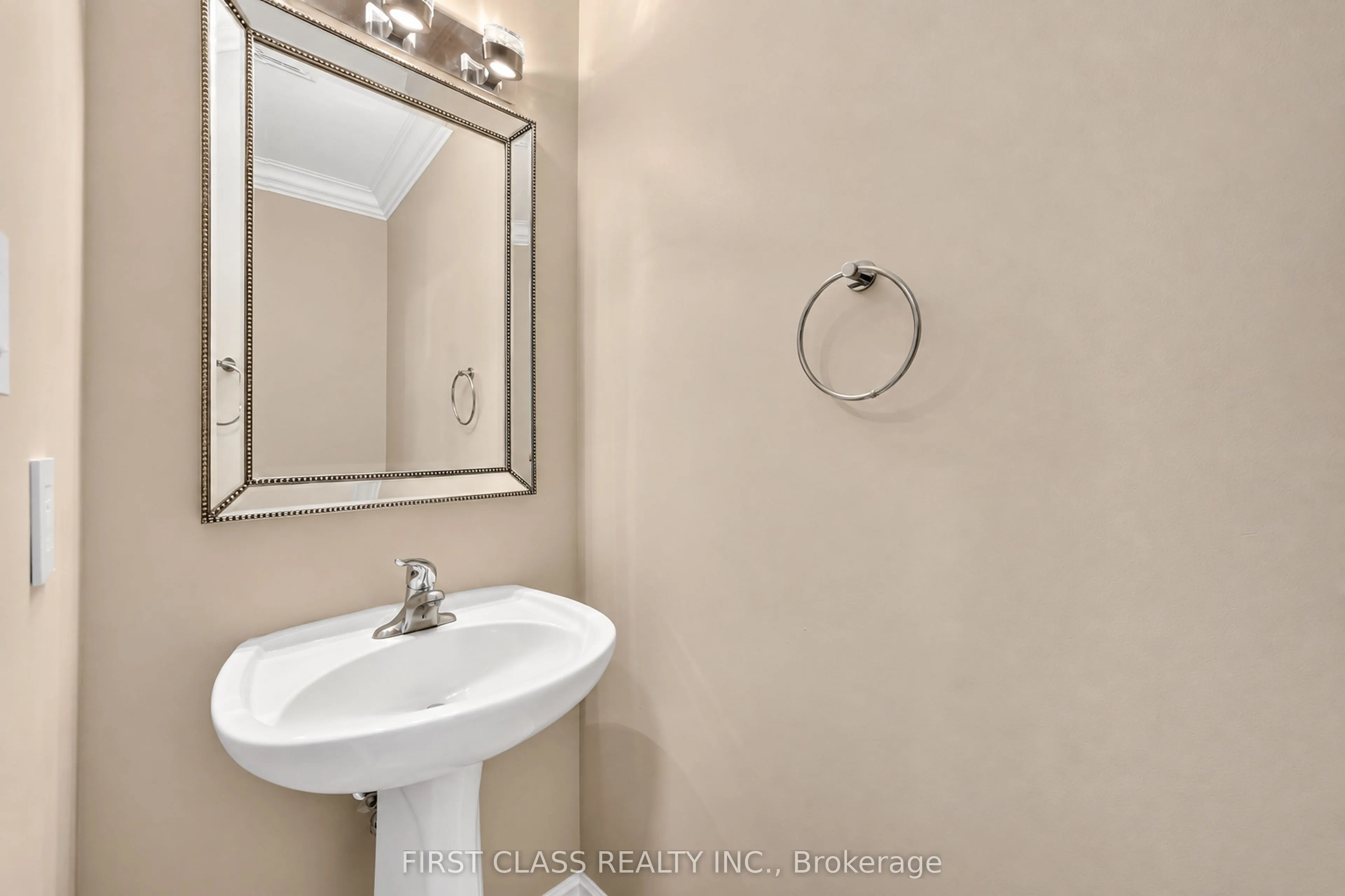 4 Hawkweed Manor