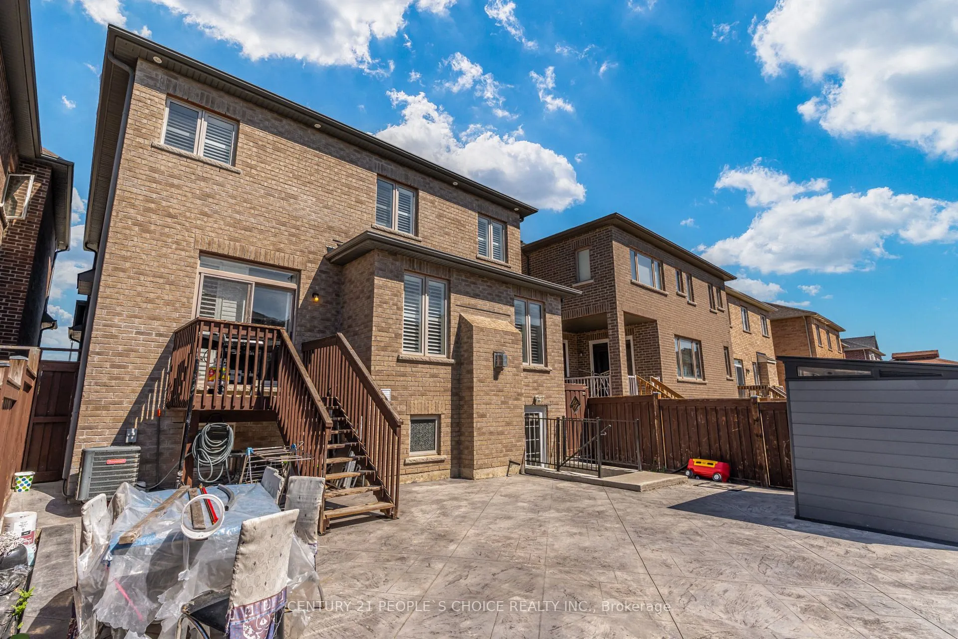 257 East's Corners Boulevard