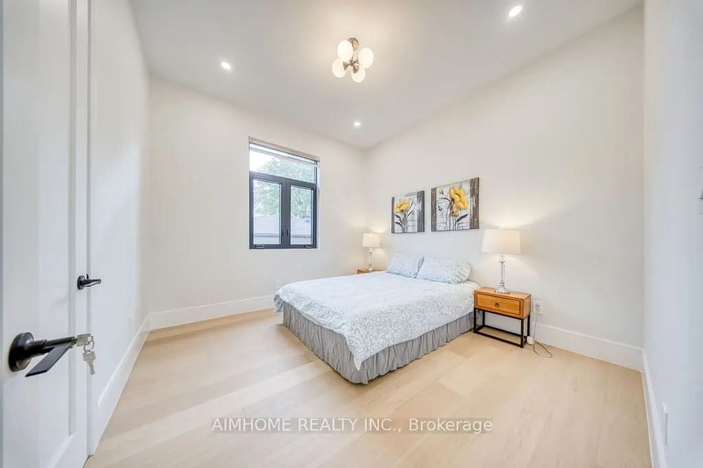 21 Shadbolt Court