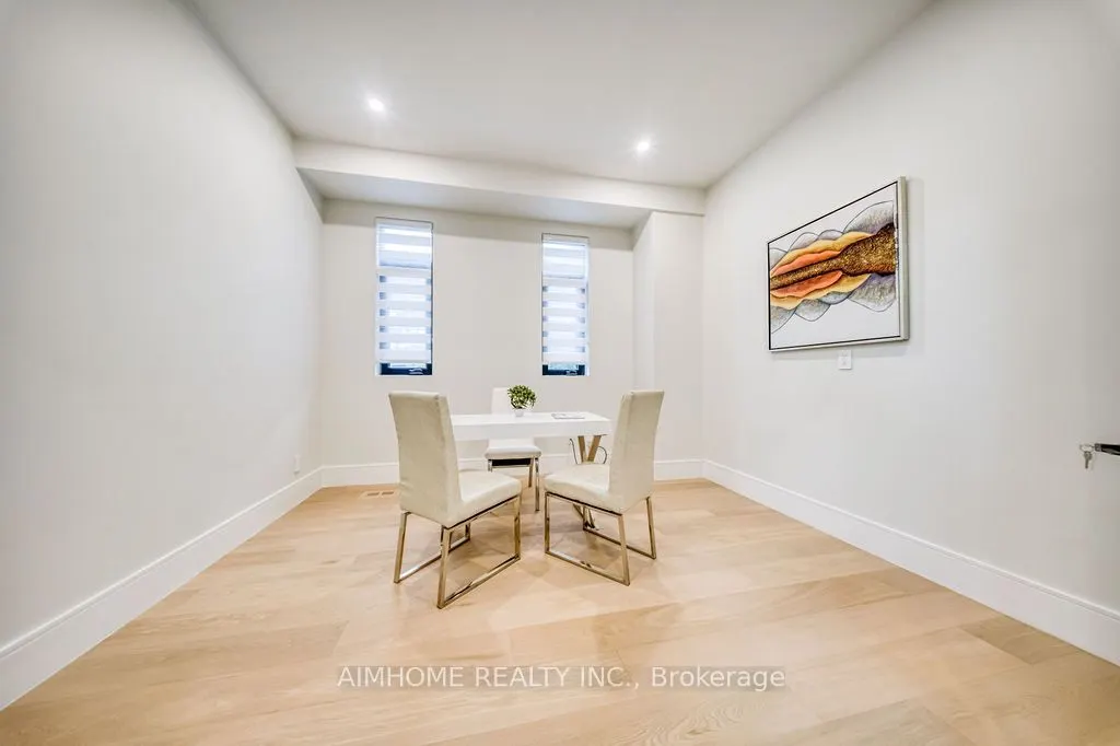21 Shadbolt Court