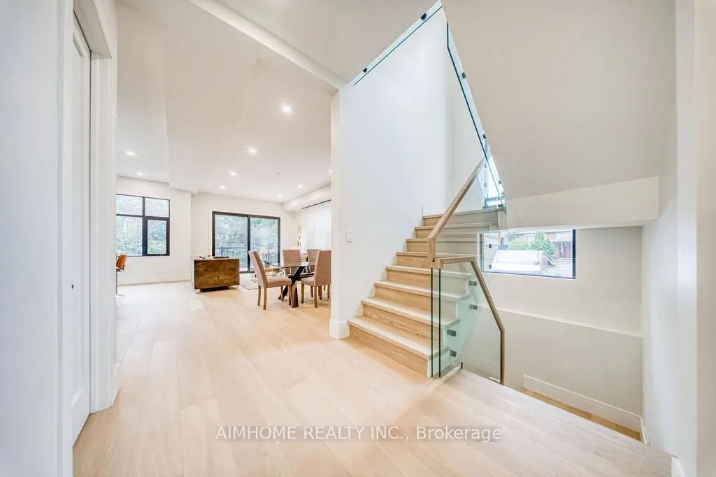 21 Shadbolt Court
