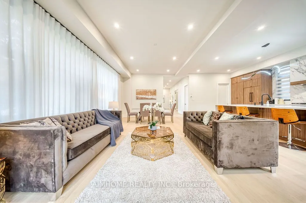 21 Shadbolt Court