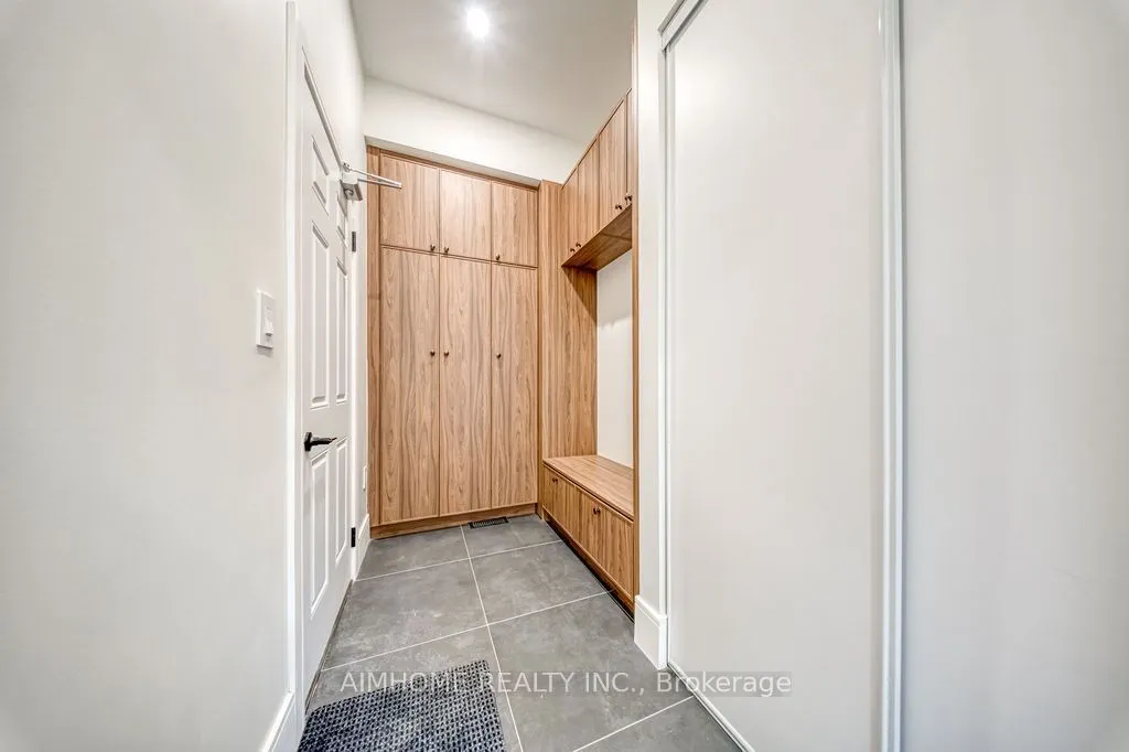 21 Shadbolt Court
