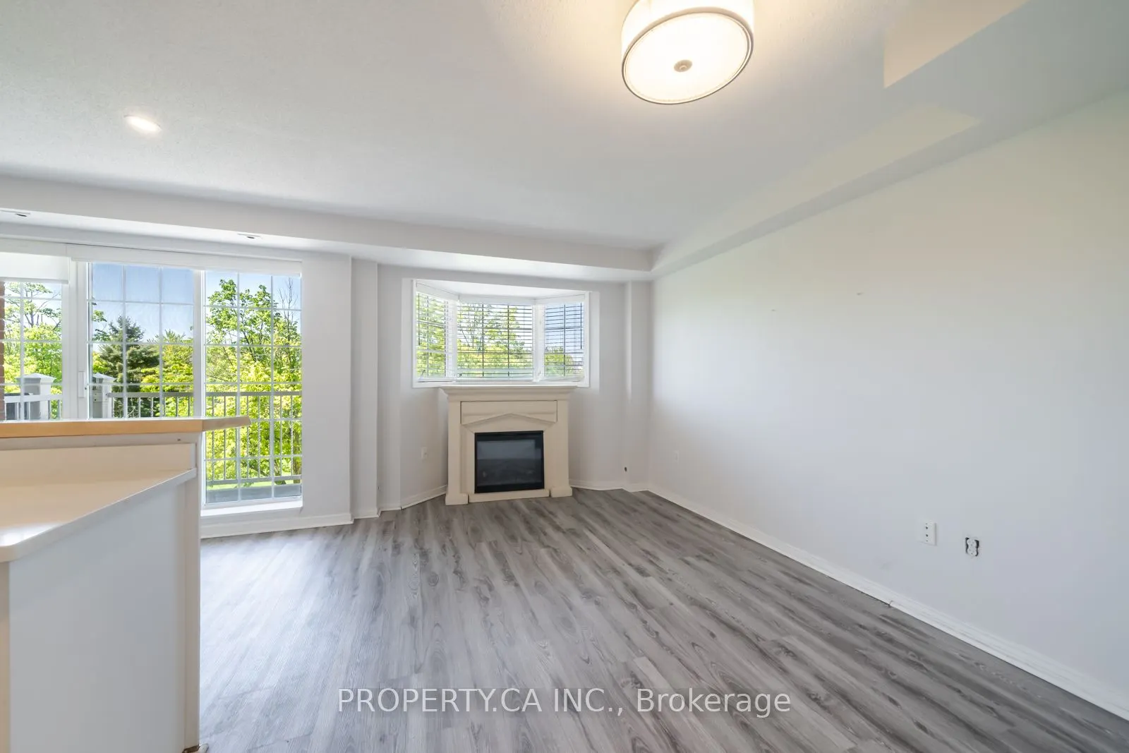 15 Cornell Meadows Avenue #A206