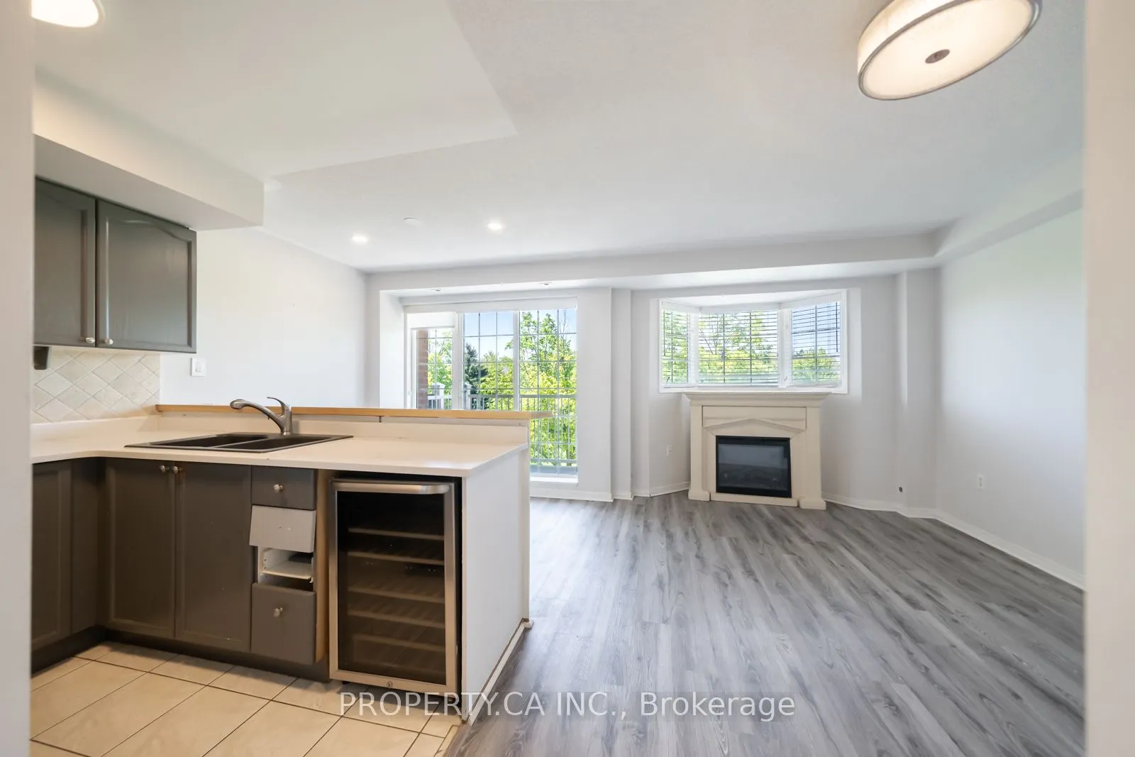 15 Cornell Meadows Avenue #A206
