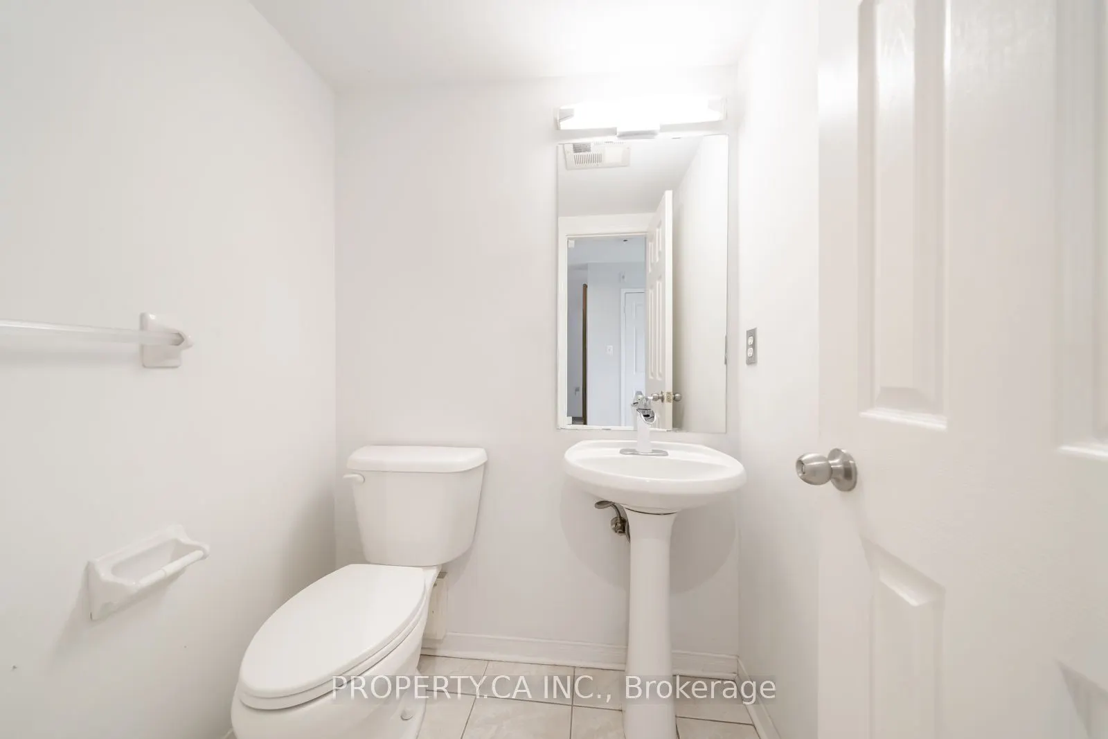 15 Cornell Meadows Avenue #A206