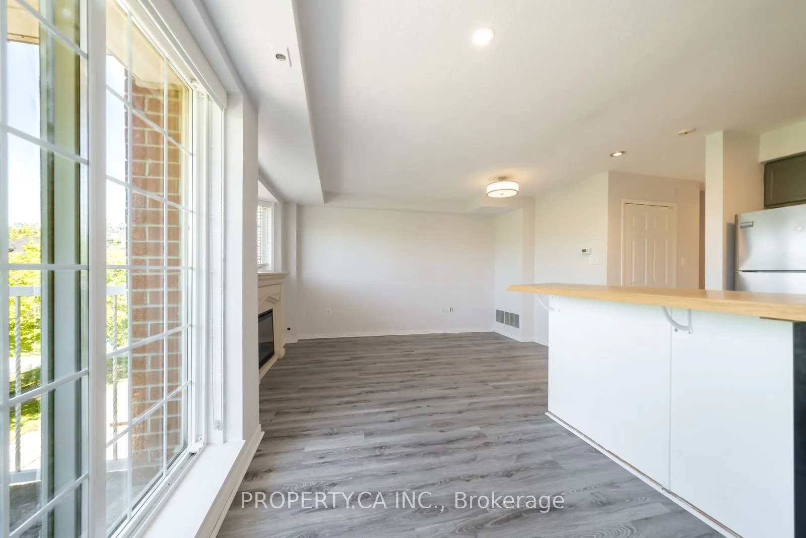 15 Cornell Meadows Avenue #A206
