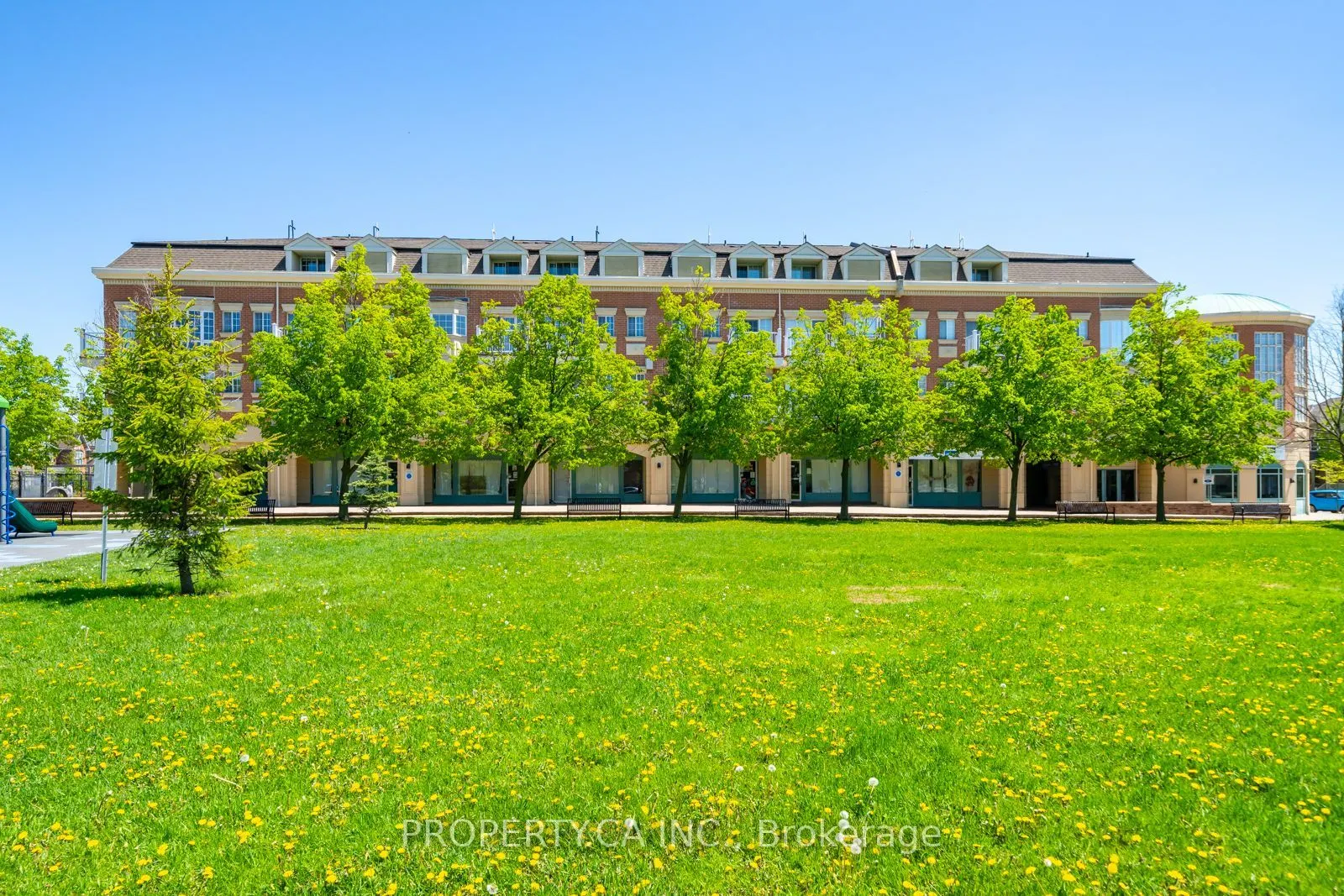 15 Cornell Meadows Avenue #A206