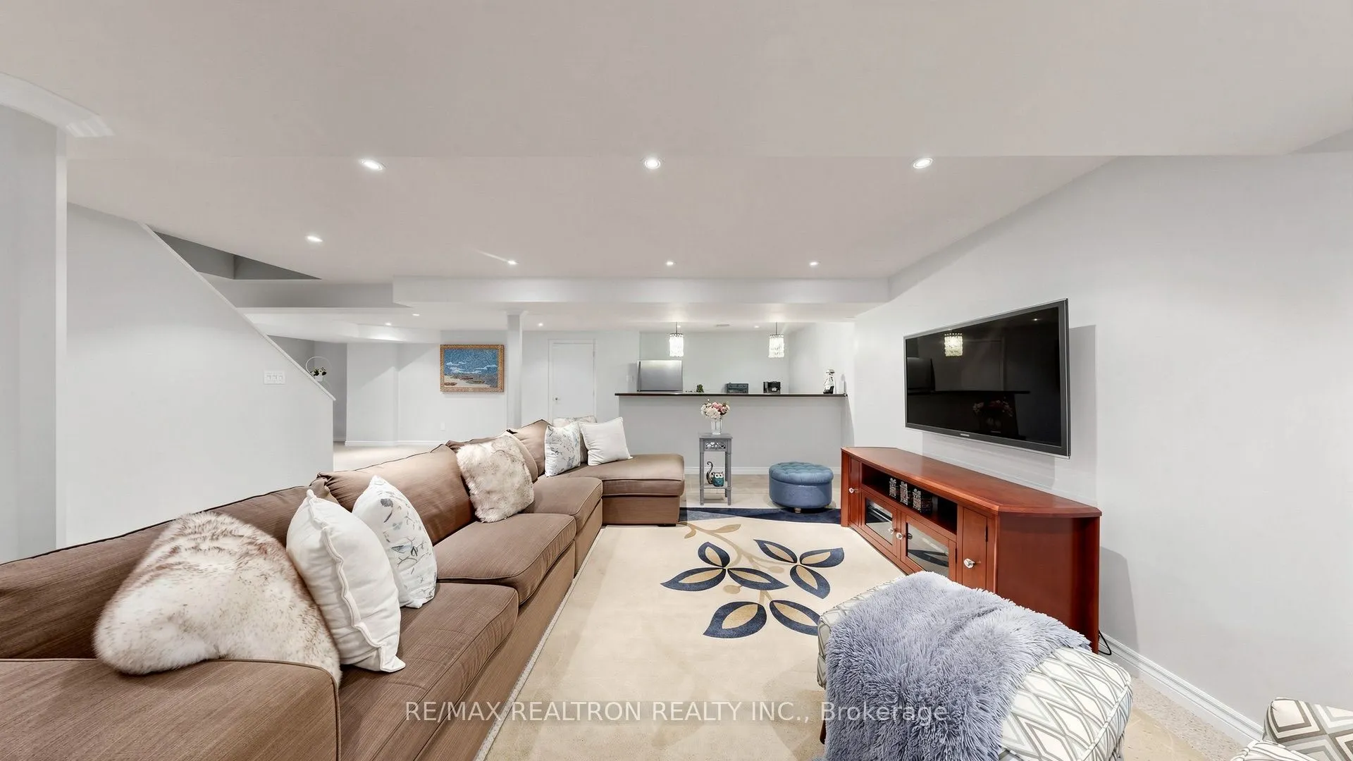 9 Gardon Avenue