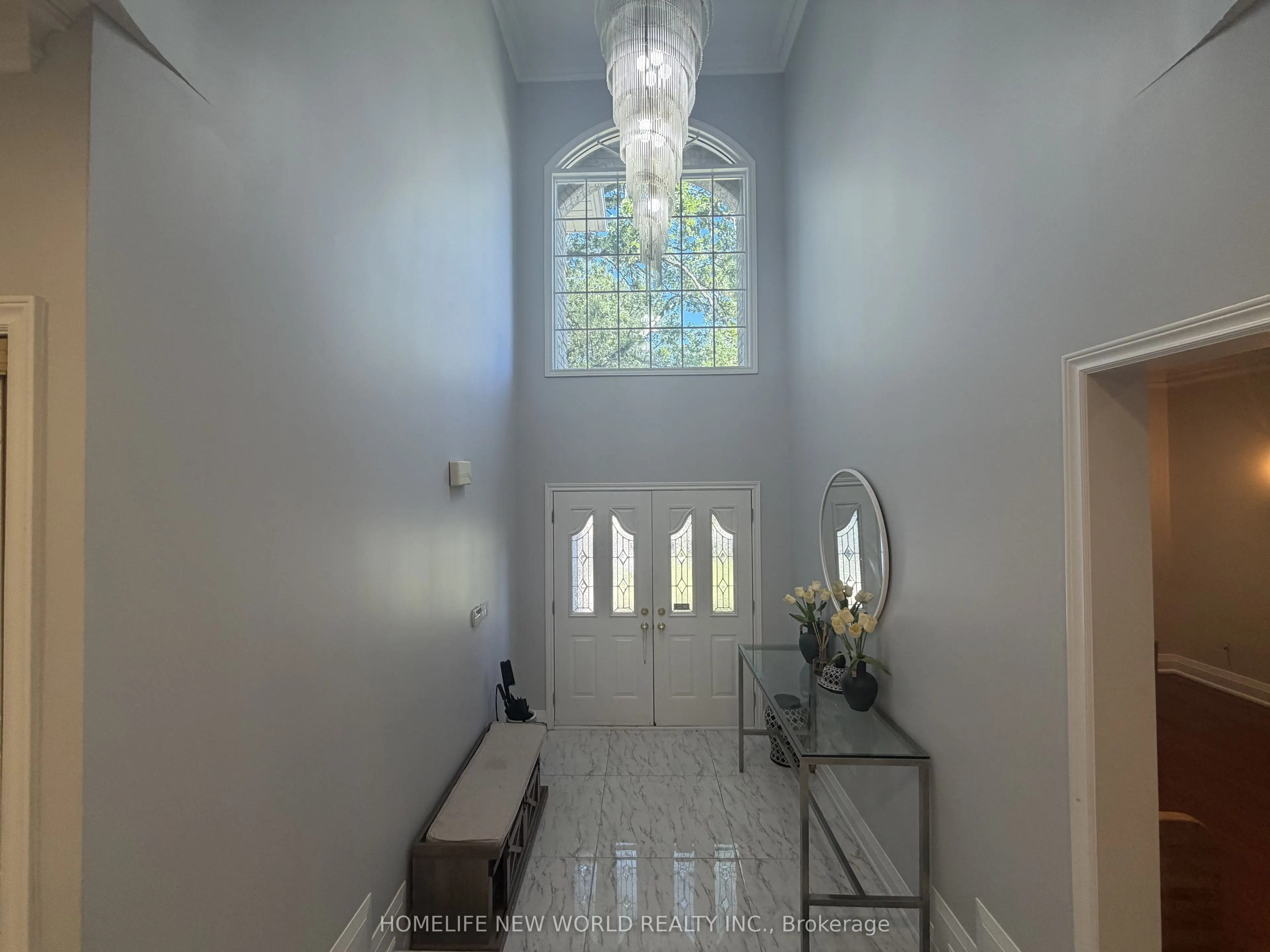 63A Roosevelt Drive #(UPPER)