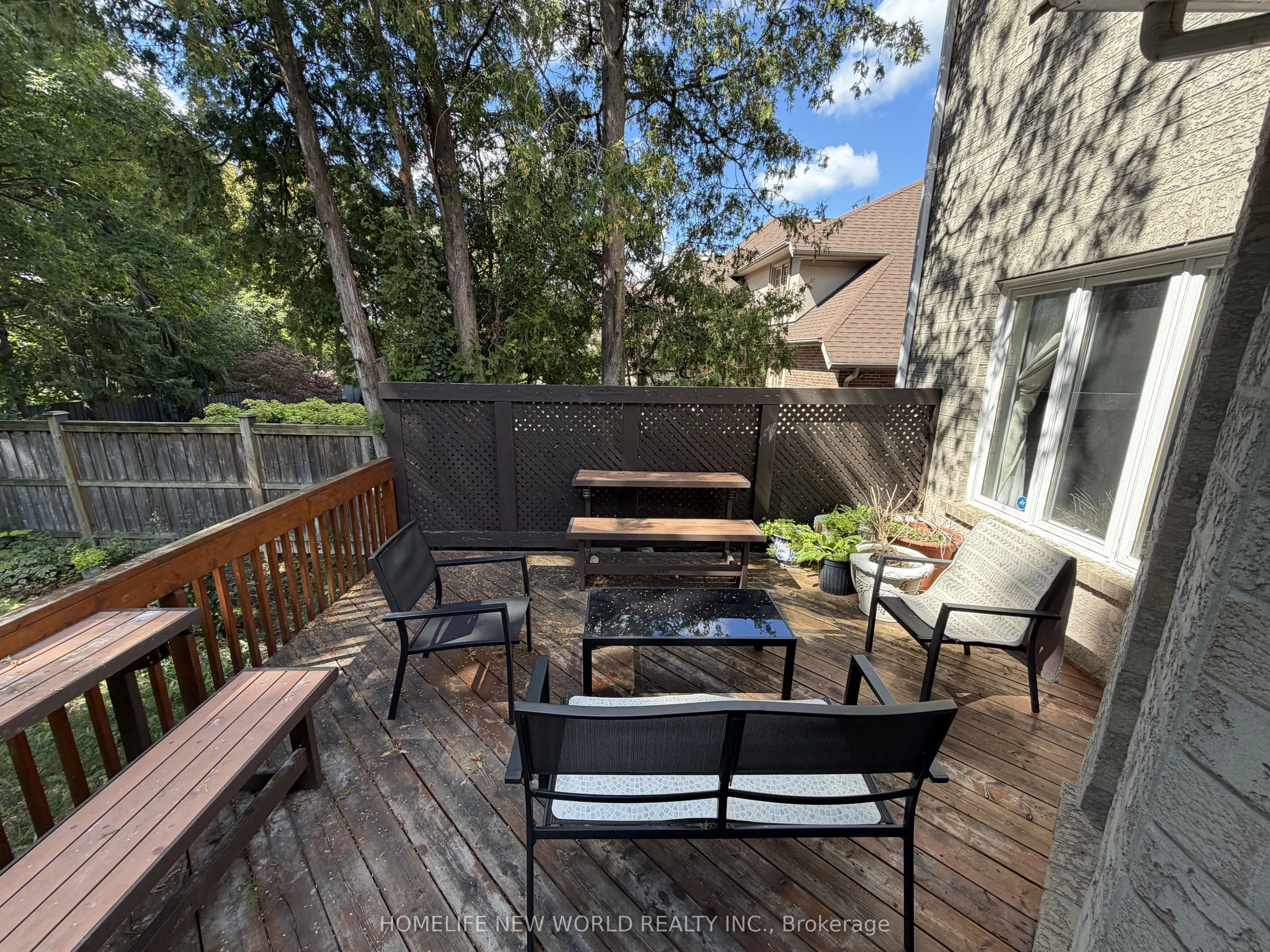 63A Roosevelt Drive #(UPPER)