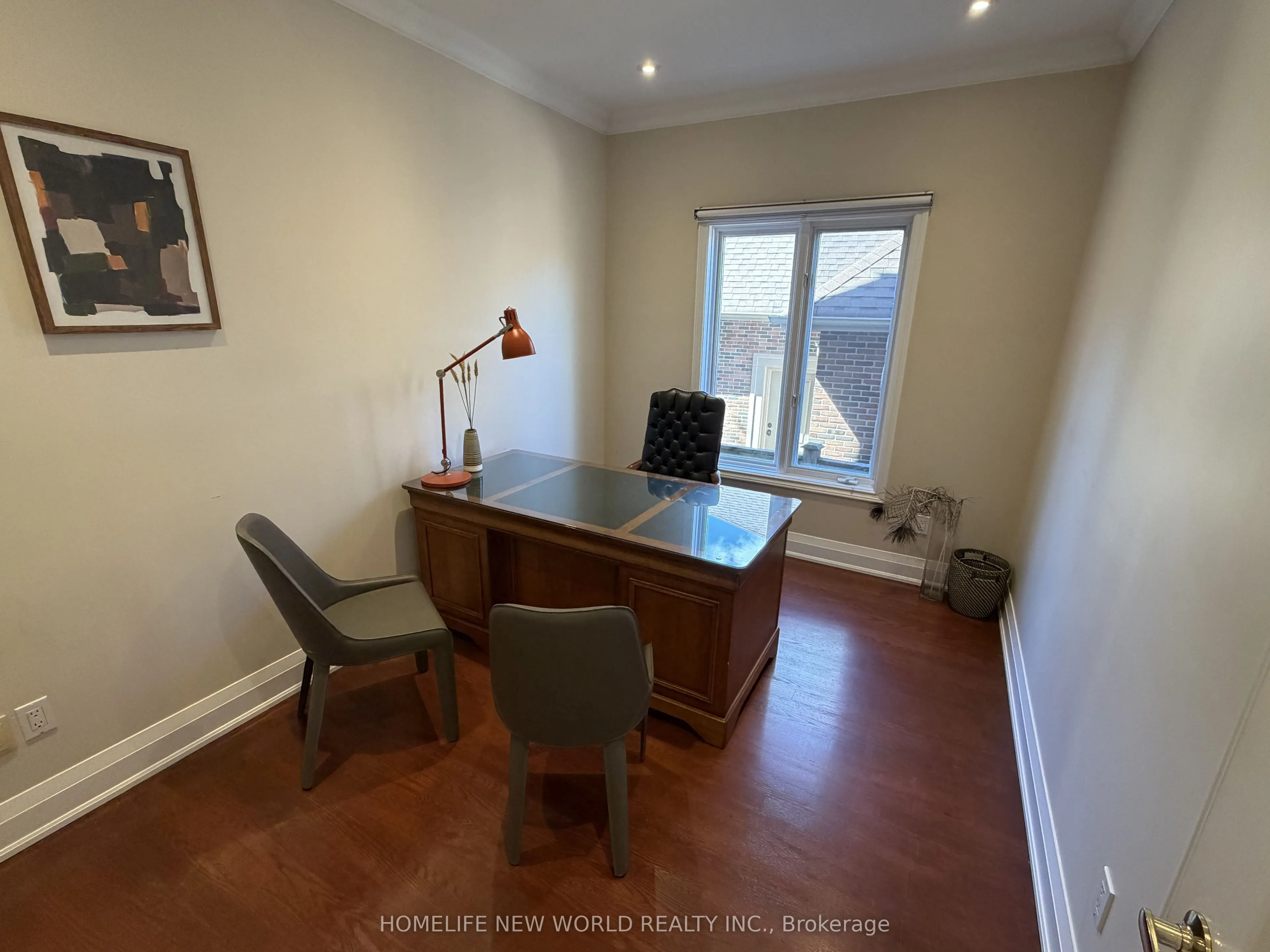 63A Roosevelt Drive #(UPPER)