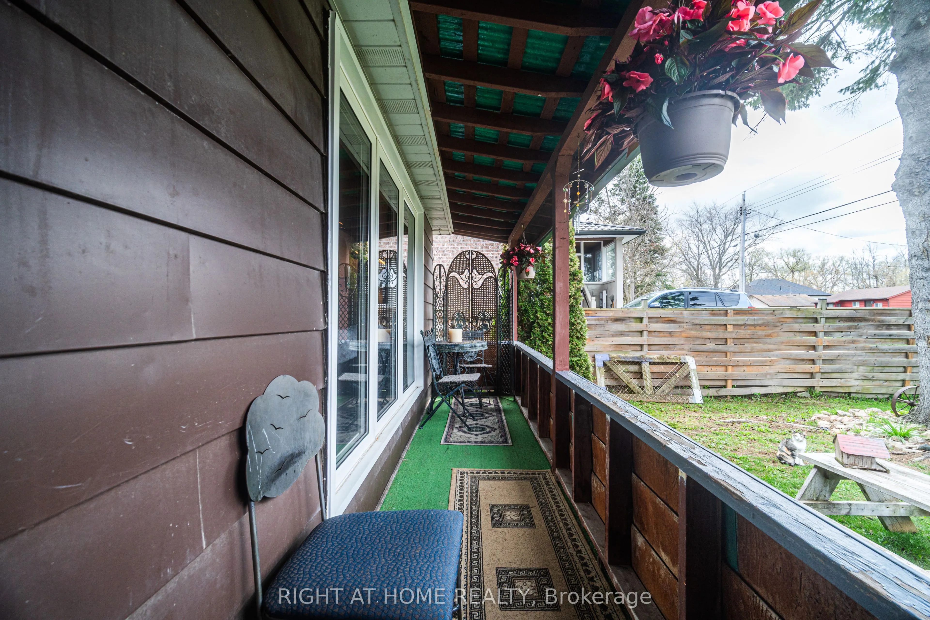 1007 Ferrier Avenue