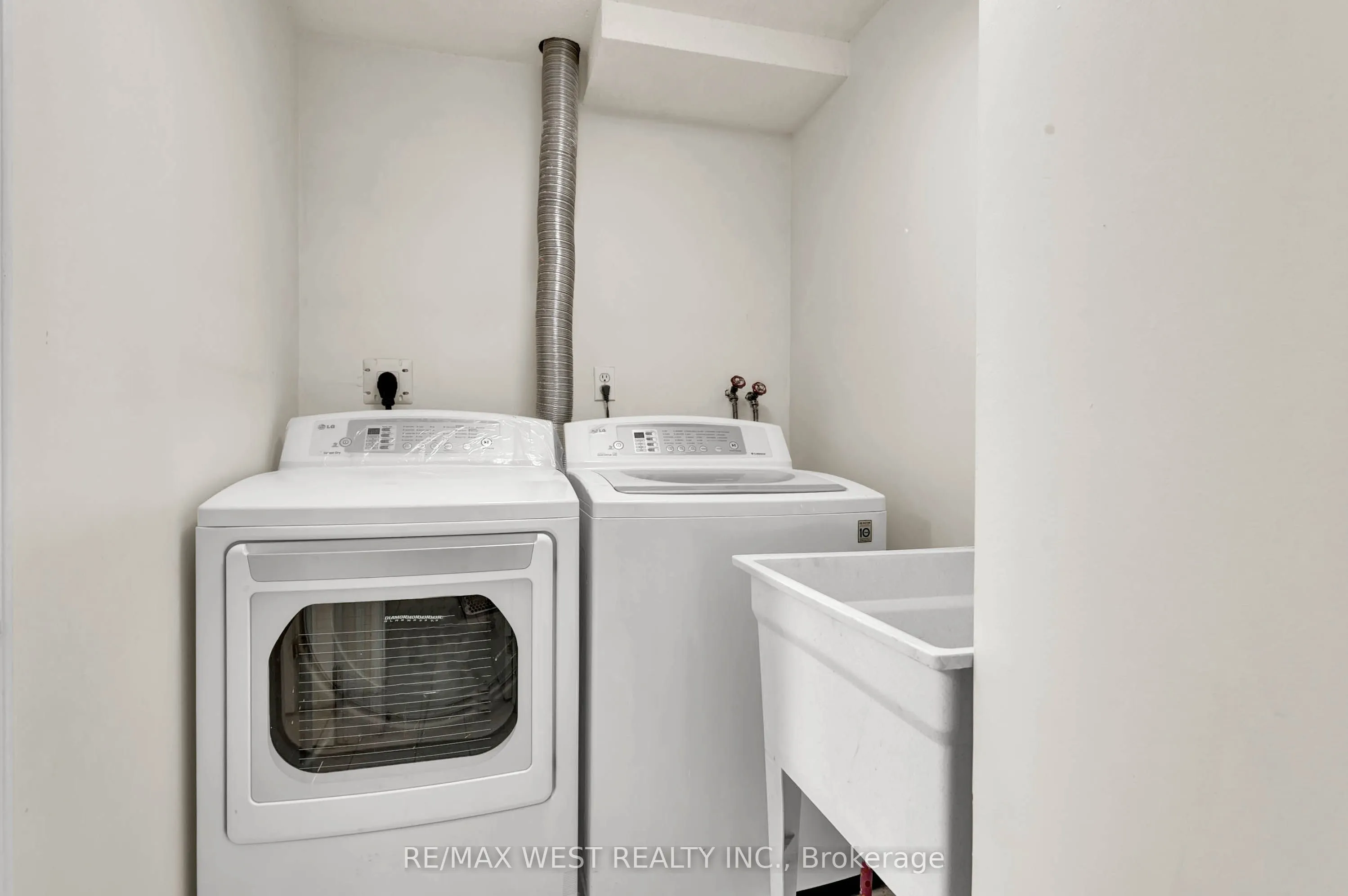 131 Bernard Avenue #Bsmt