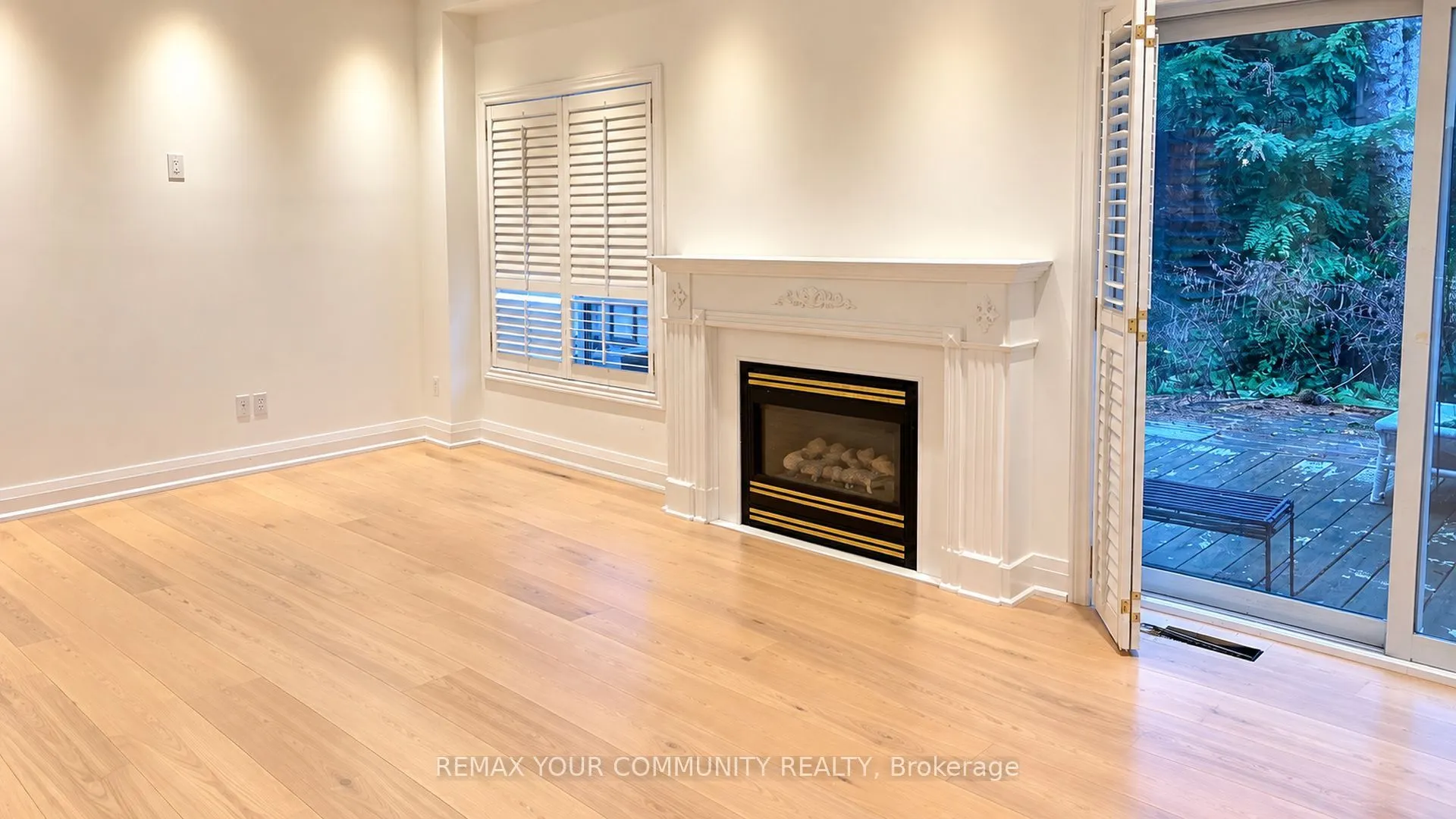 8 Edgemont Court