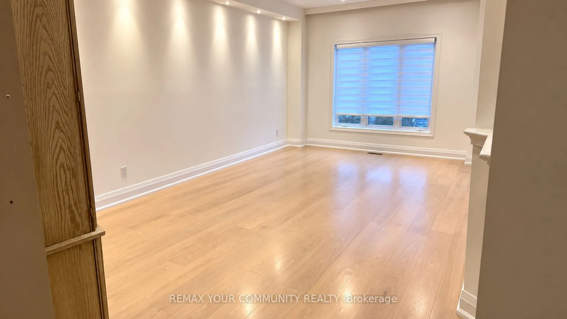 8 Edgemont Court