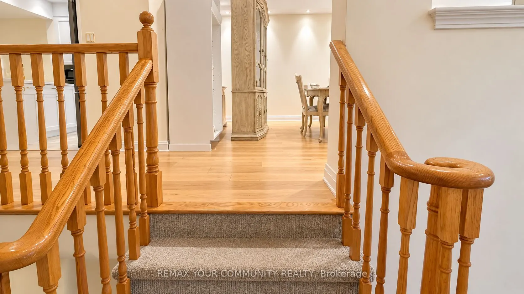 8 Edgemont Court