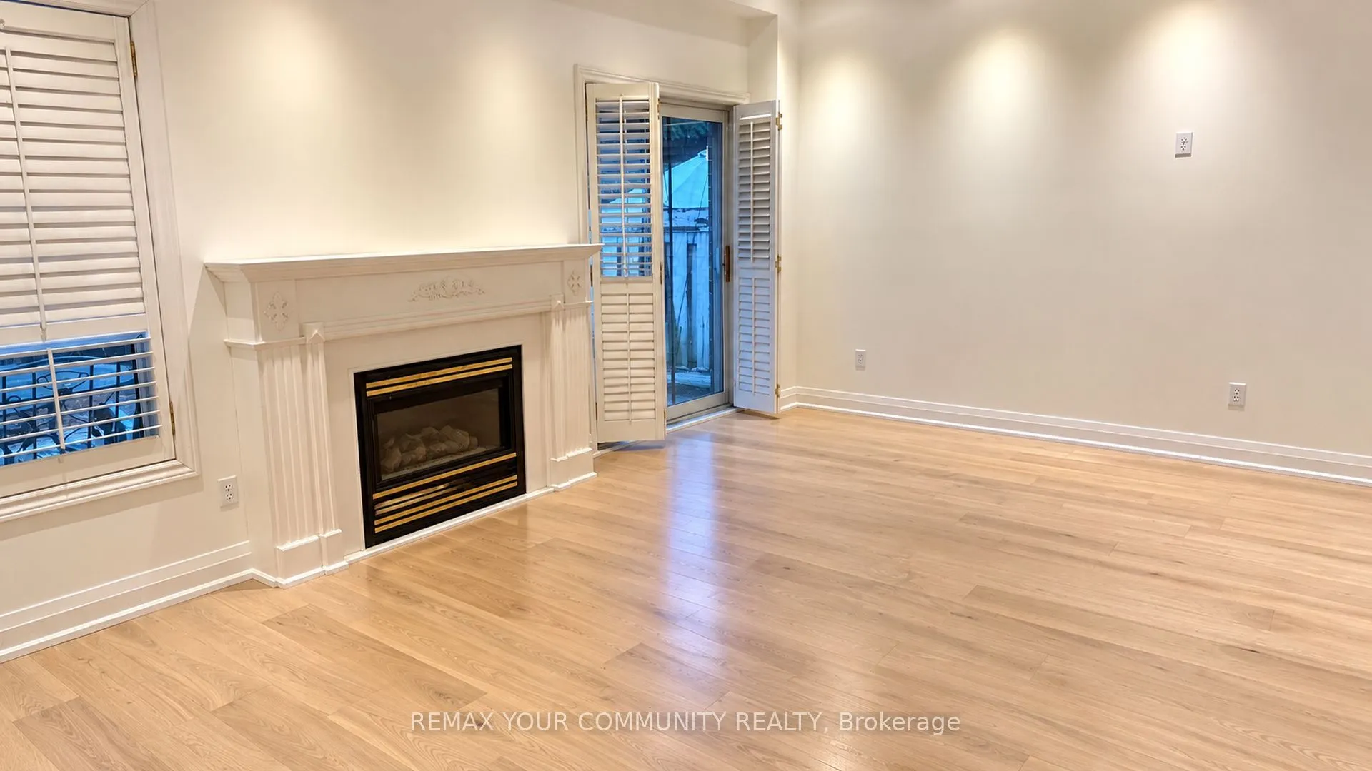 8 Edgemont Court