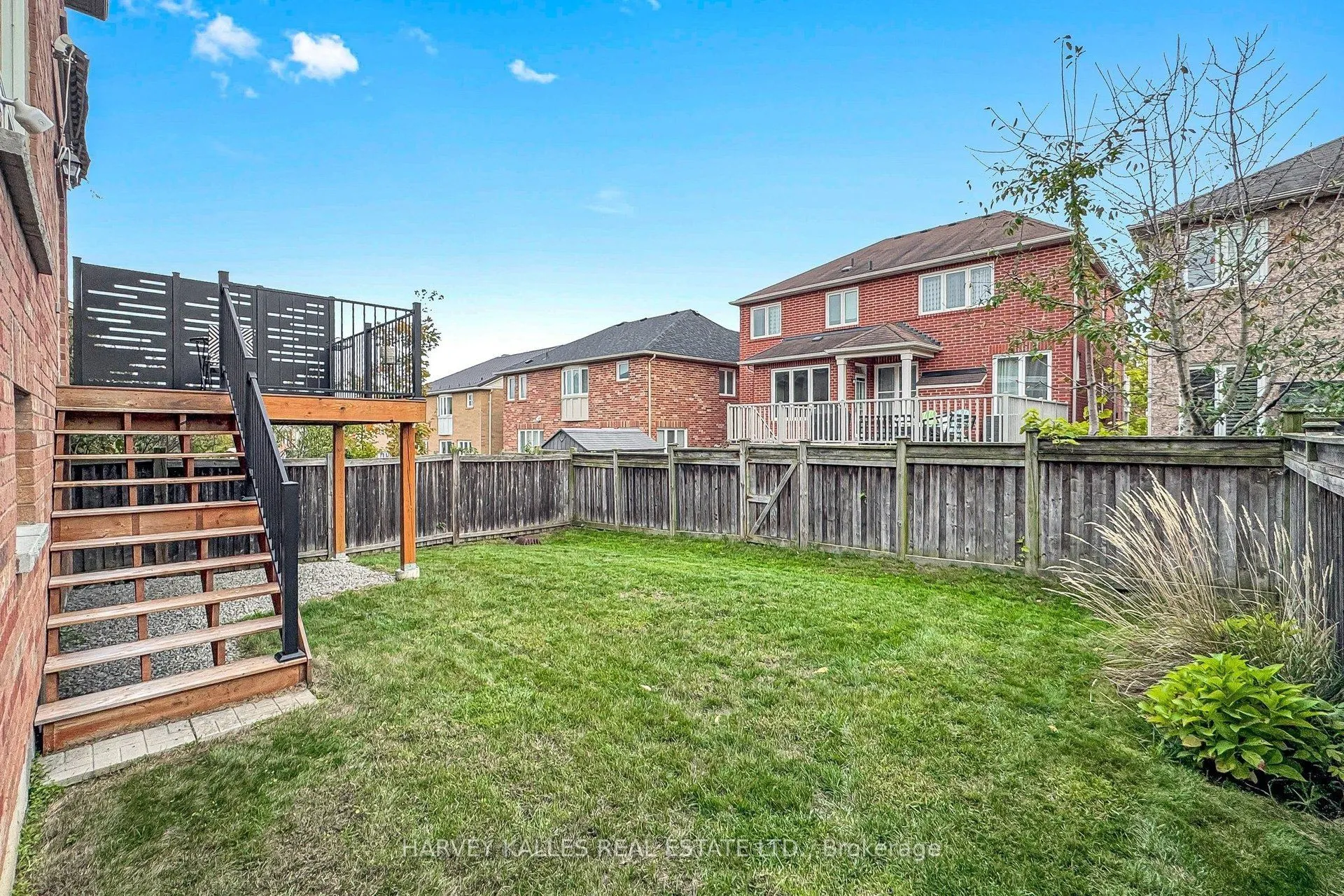314 Dowson Loop