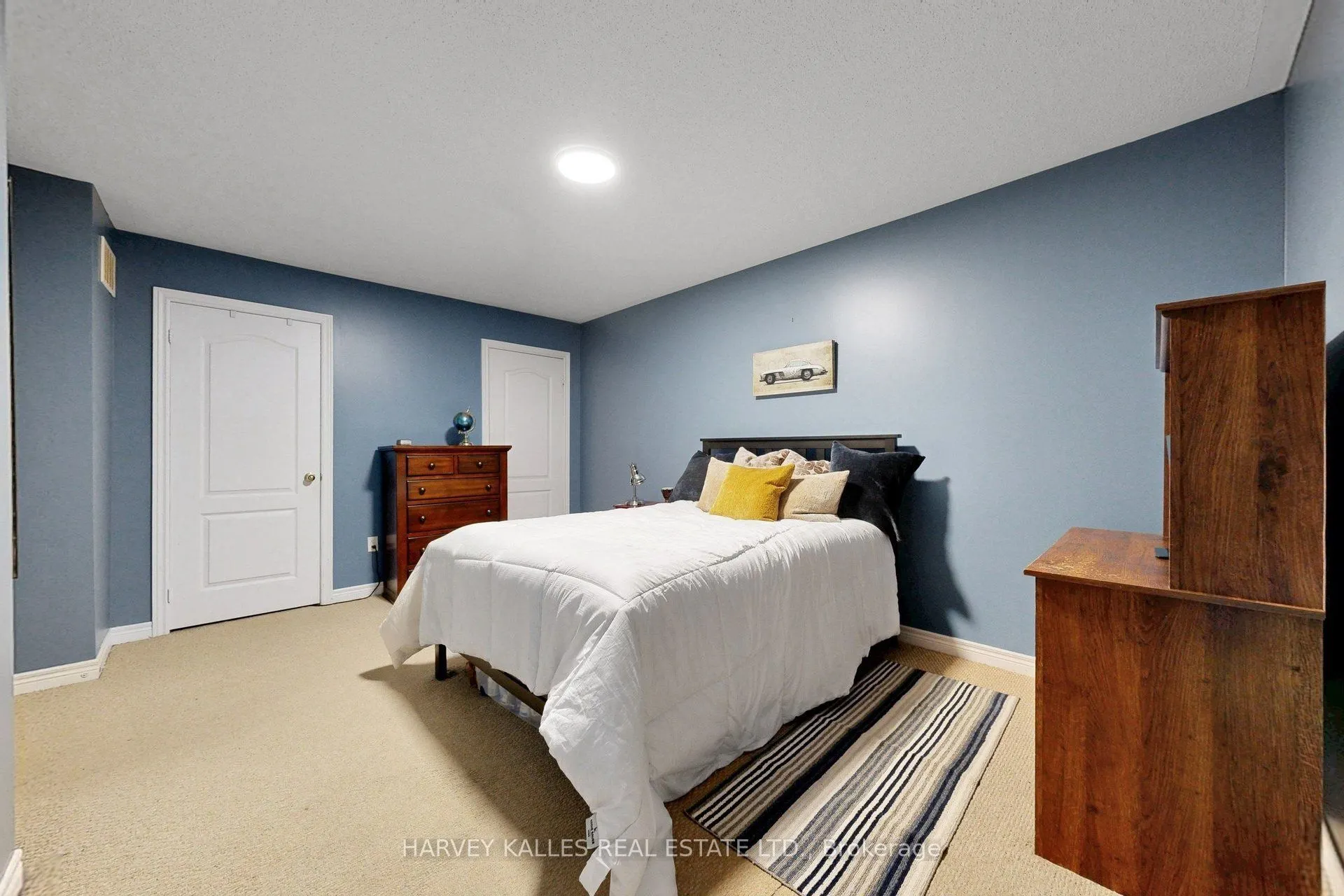 314 Dowson Loop