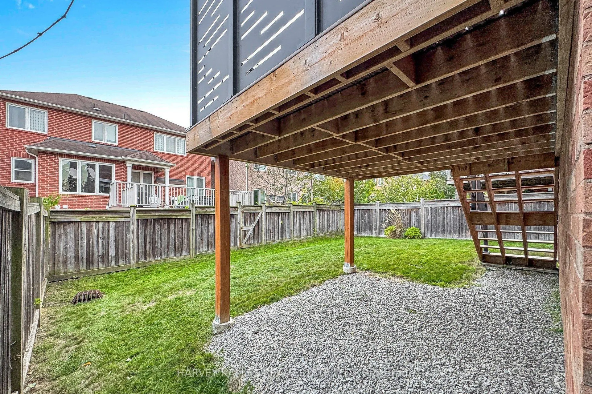 314 Dowson Loop