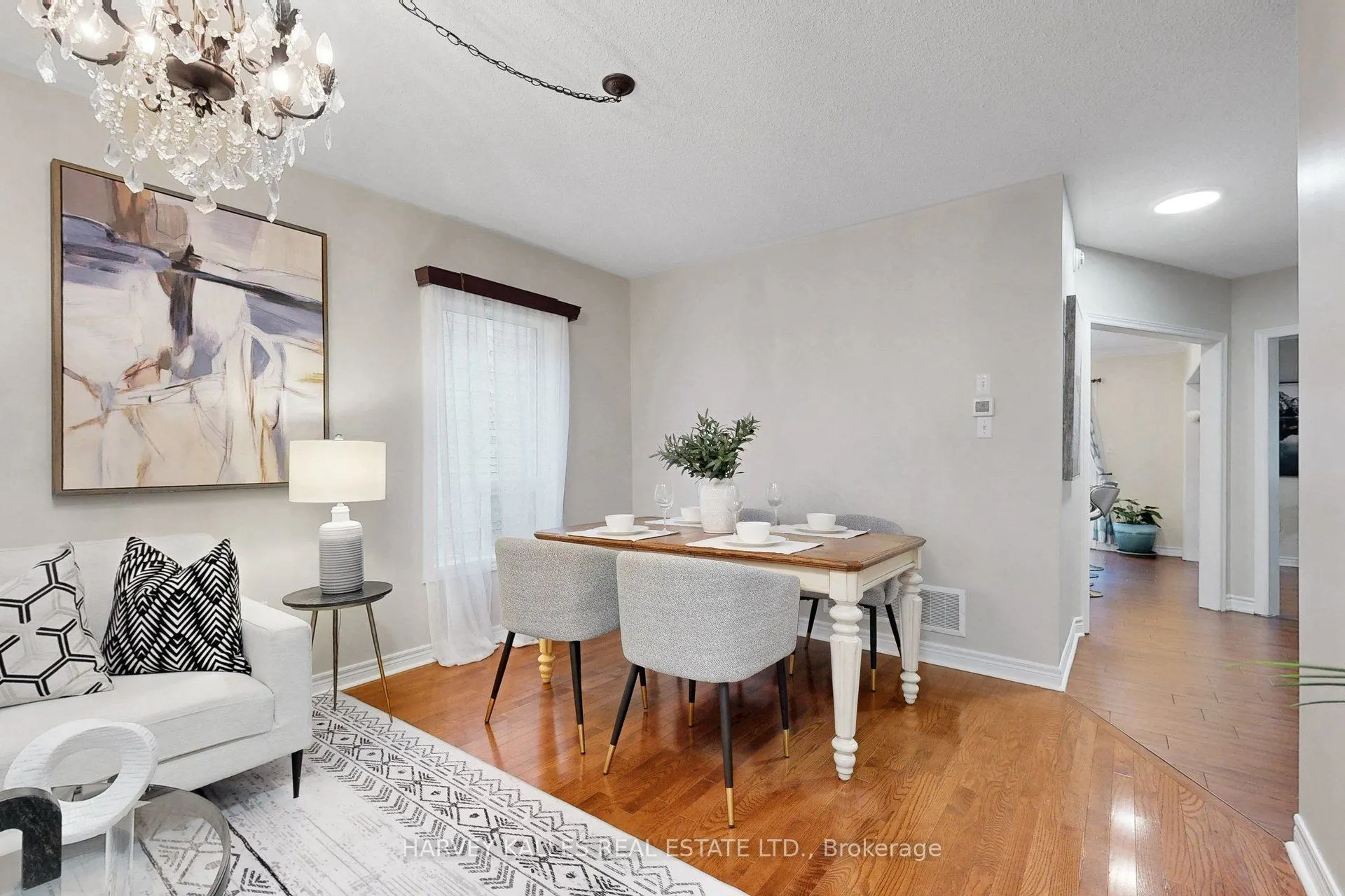 314 Dowson Loop
