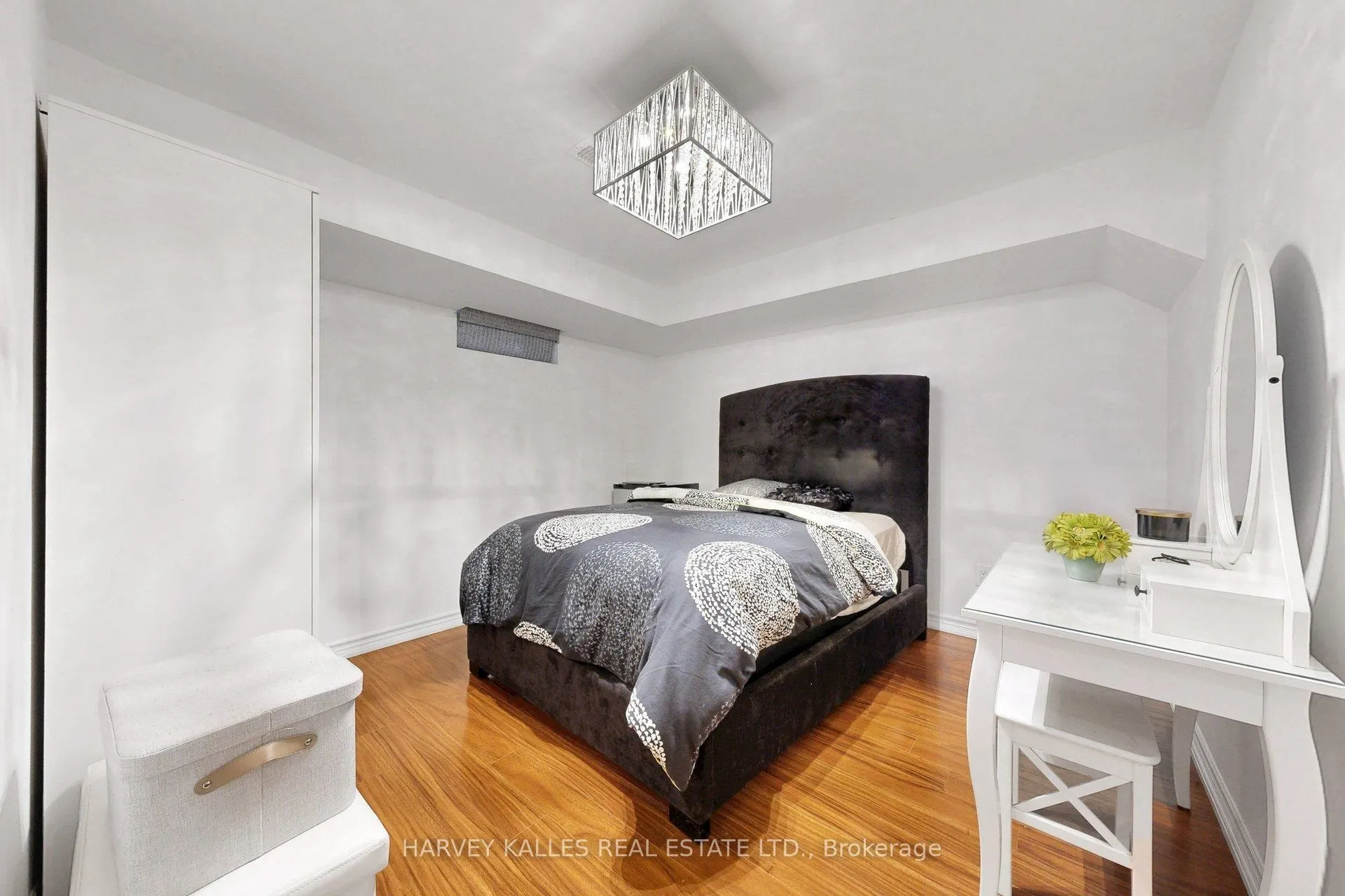 314 Dowson Loop