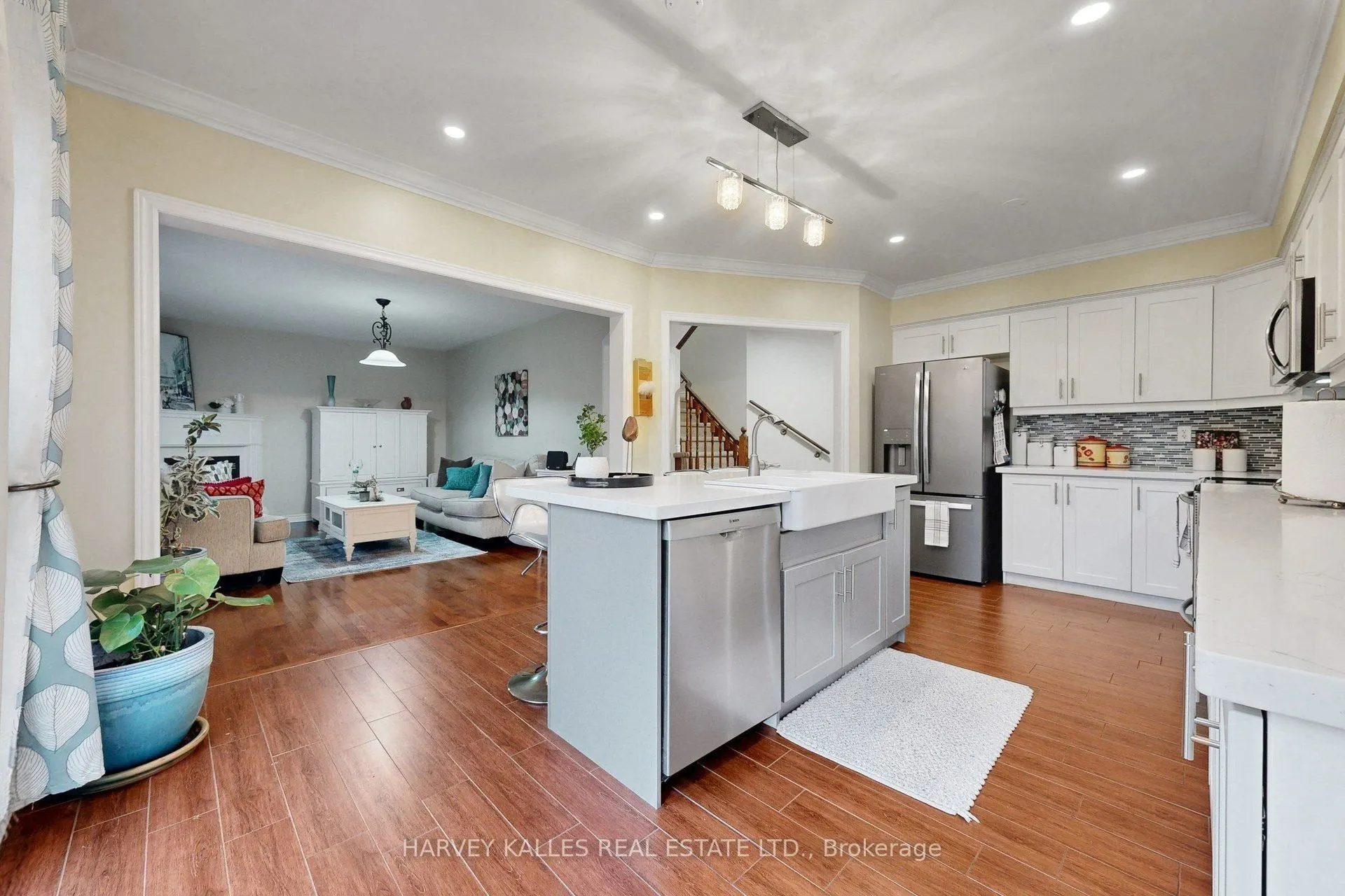 314 Dowson Loop