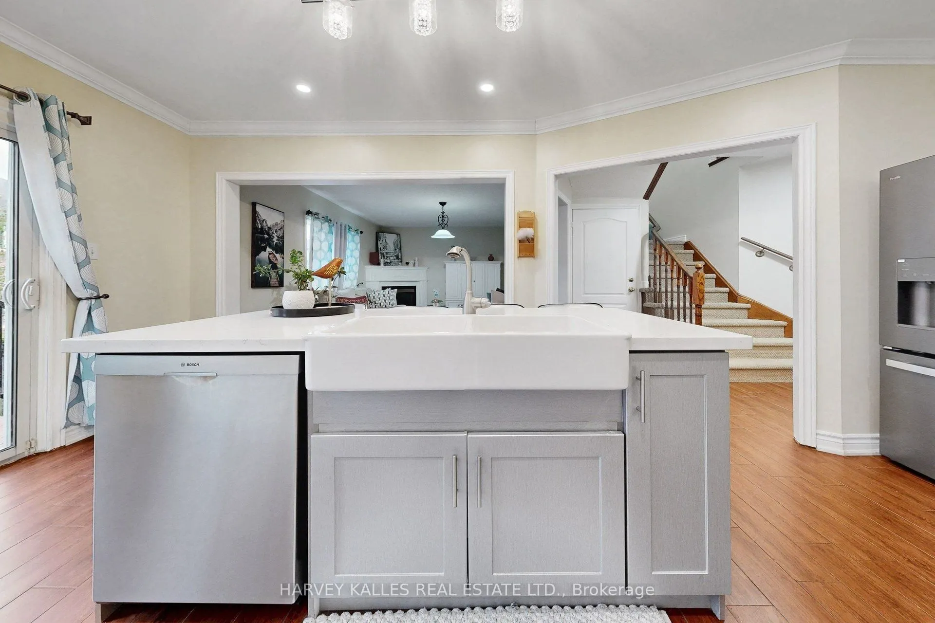 314 Dowson Loop