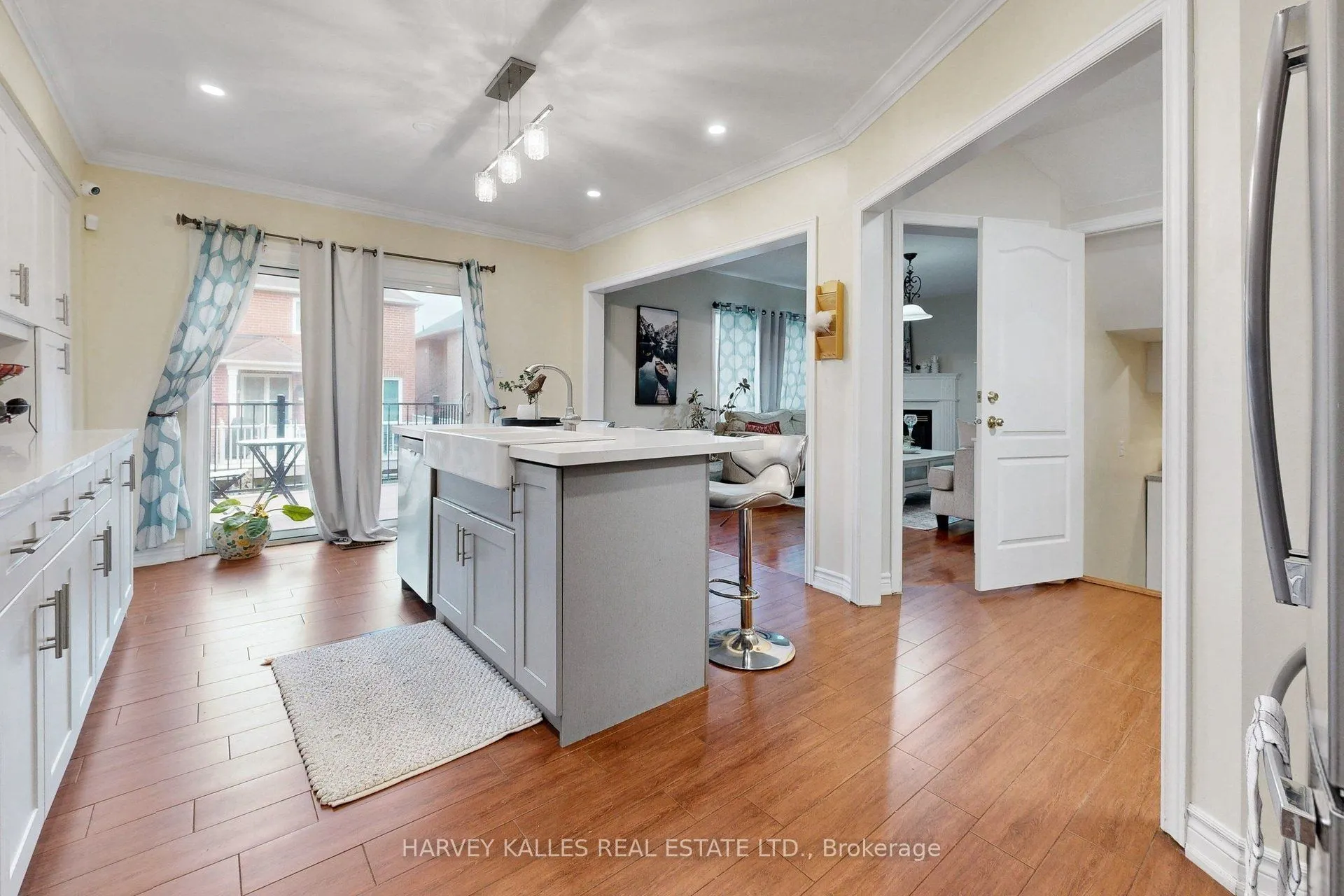 314 Dowson Loop