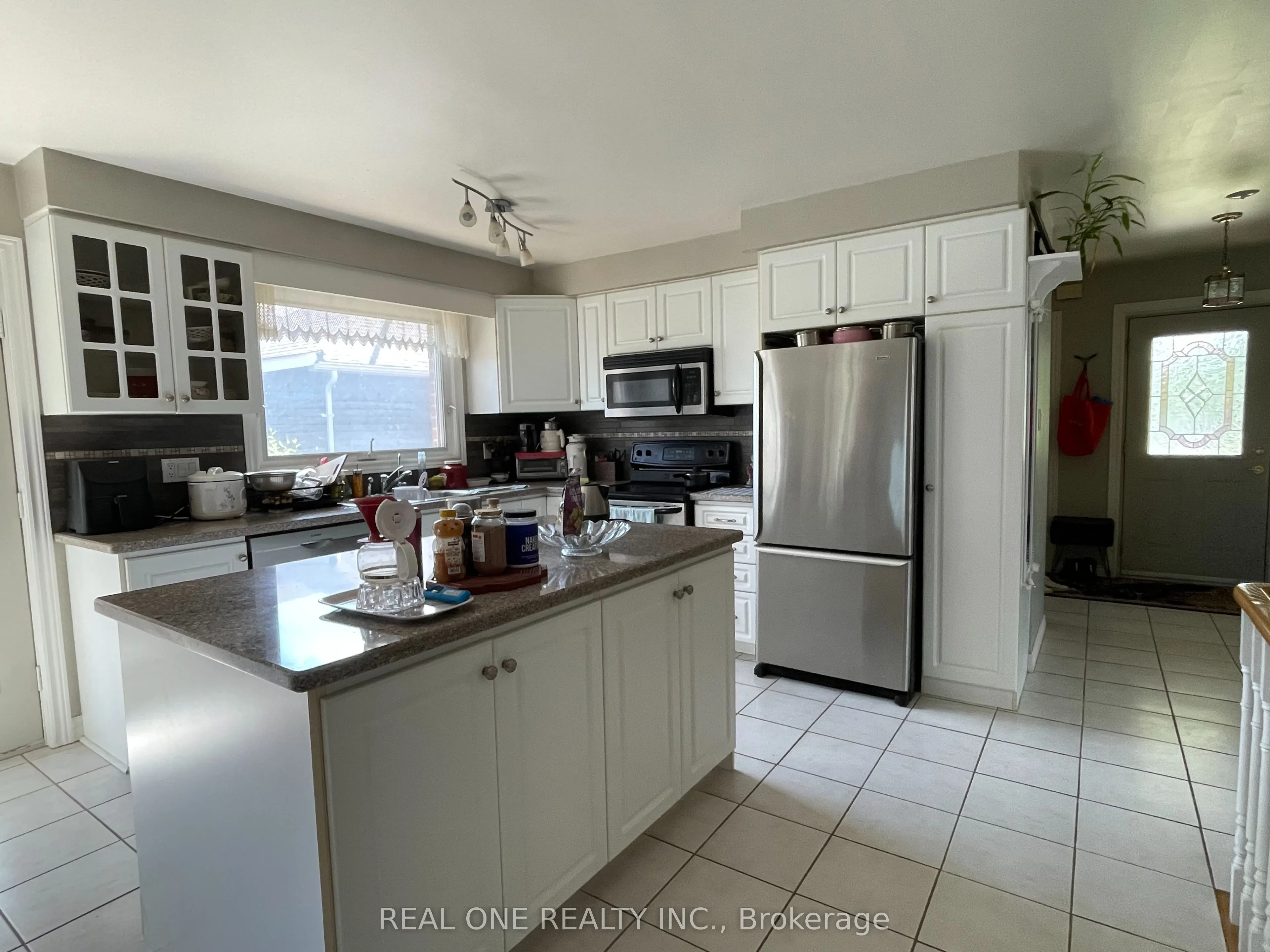 84 Riverglen Drive